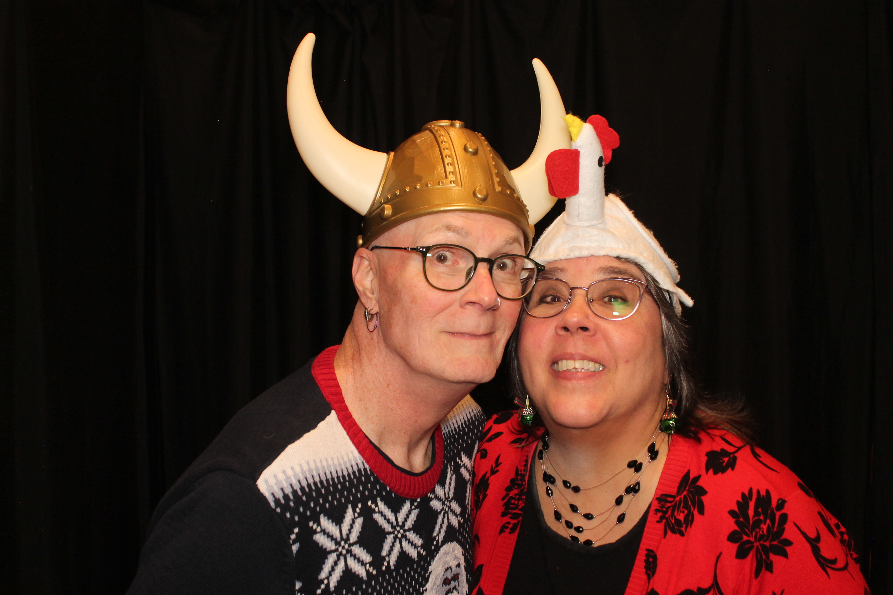 Quasonix Christmas Party | View more photos from the event at gallery.photoboothcincy.com/u/PhotoBoothCincy/Quasonix-Christmas-Party
