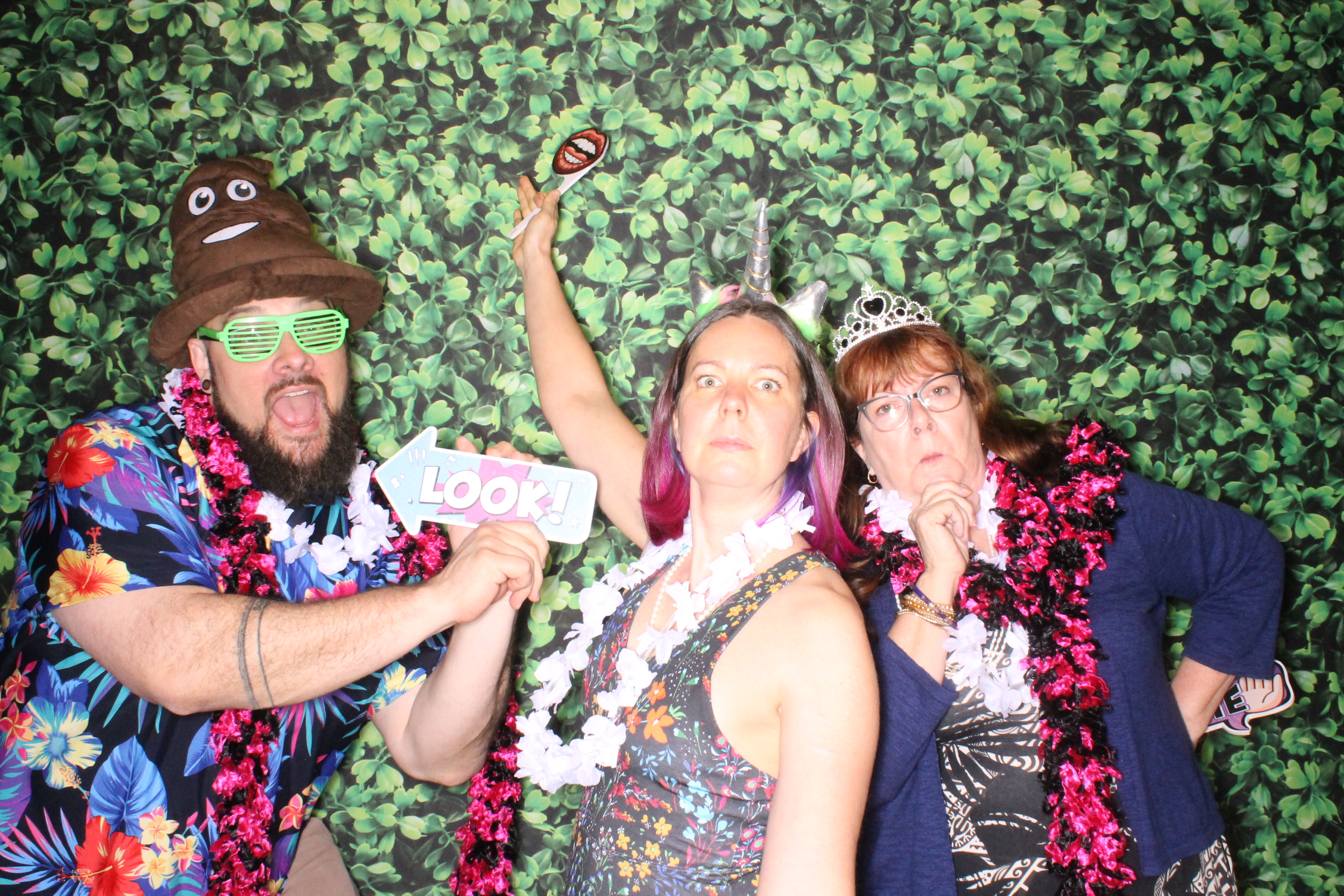 Rachael Pottner reception | View more photos from the event at gallery.photoboothcincy.com/u/PhotoBoothCincy/Rachael-Pottner-reception