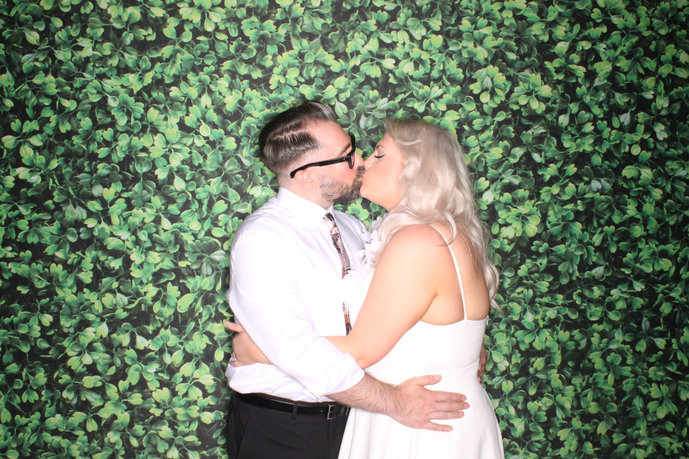 Rachael Pottner reception | View more photos from the event at gallery.photoboothcincy.com/u/PhotoBoothCincy/Rachael-Pottner-reception