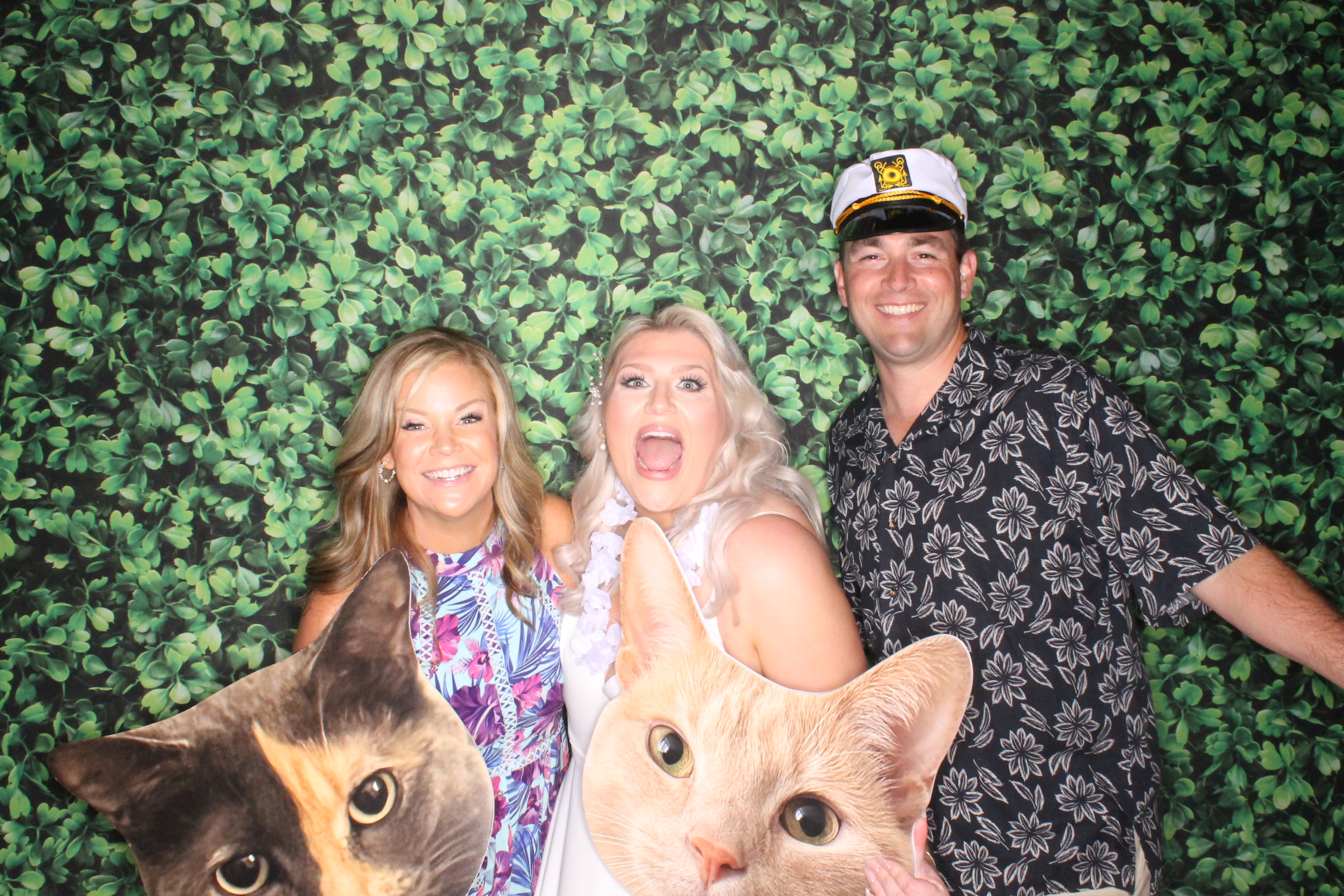 Rachael Pottner reception | View more photos from the event at gallery.photoboothcincy.com/u/PhotoBoothCincy/Rachael-Pottner-reception