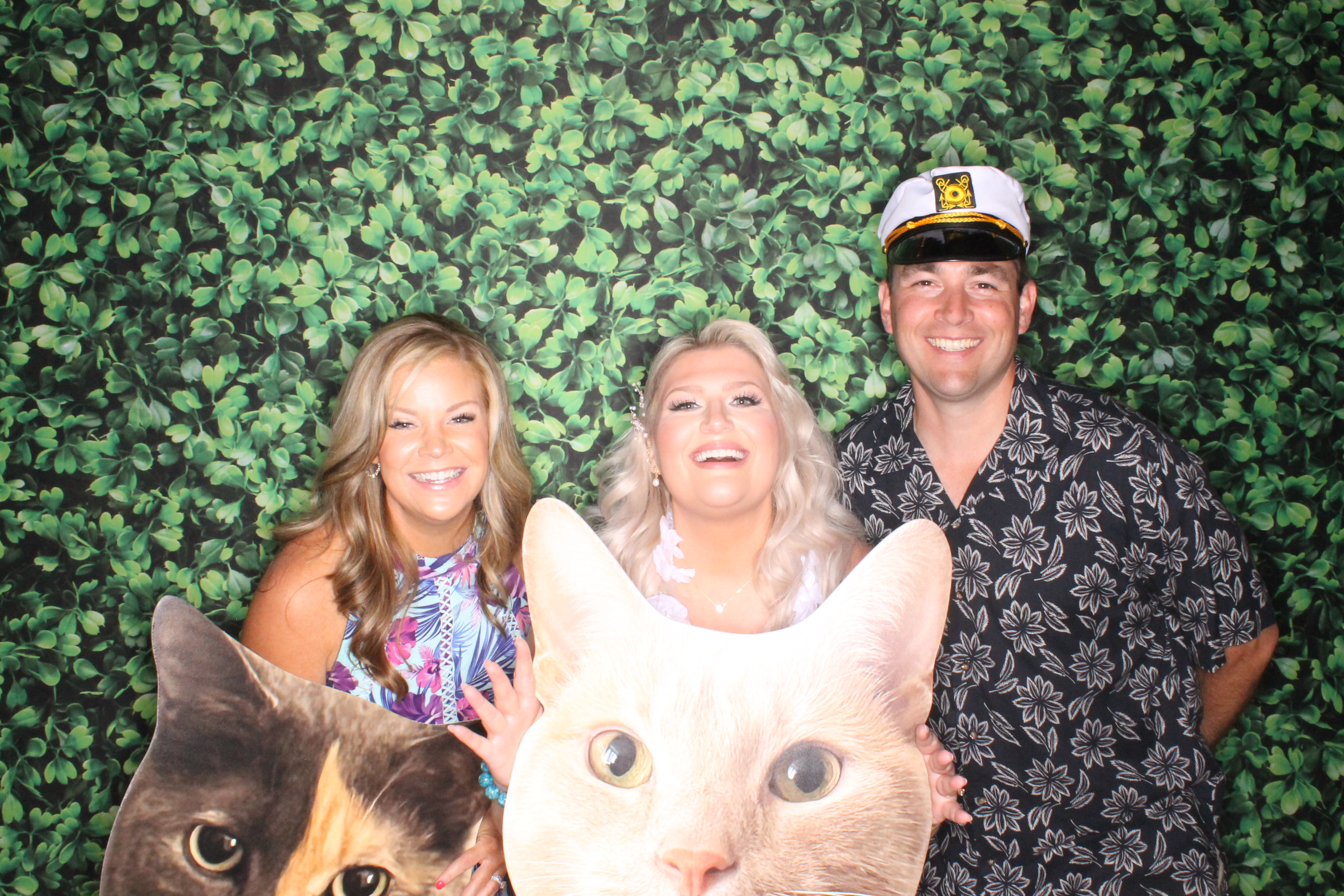 Rachael Pottner reception | View more photos from the event at gallery.photoboothcincy.com/u/PhotoBoothCincy/Rachael-Pottner-reception