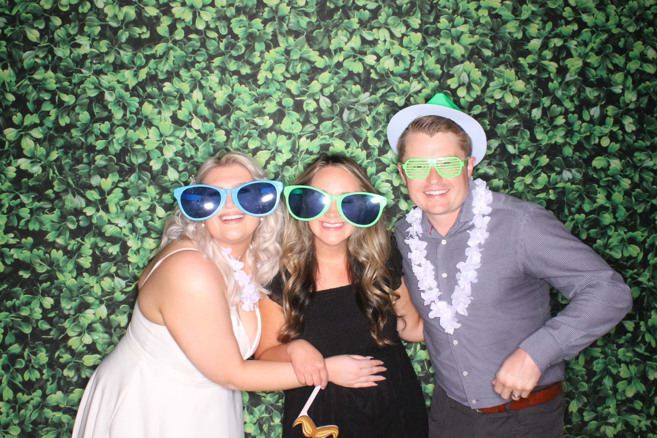 Rachael Pottner reception | View more photos from the event at gallery.photoboothcincy.com/u/PhotoBoothCincy/Rachael-Pottner-reception