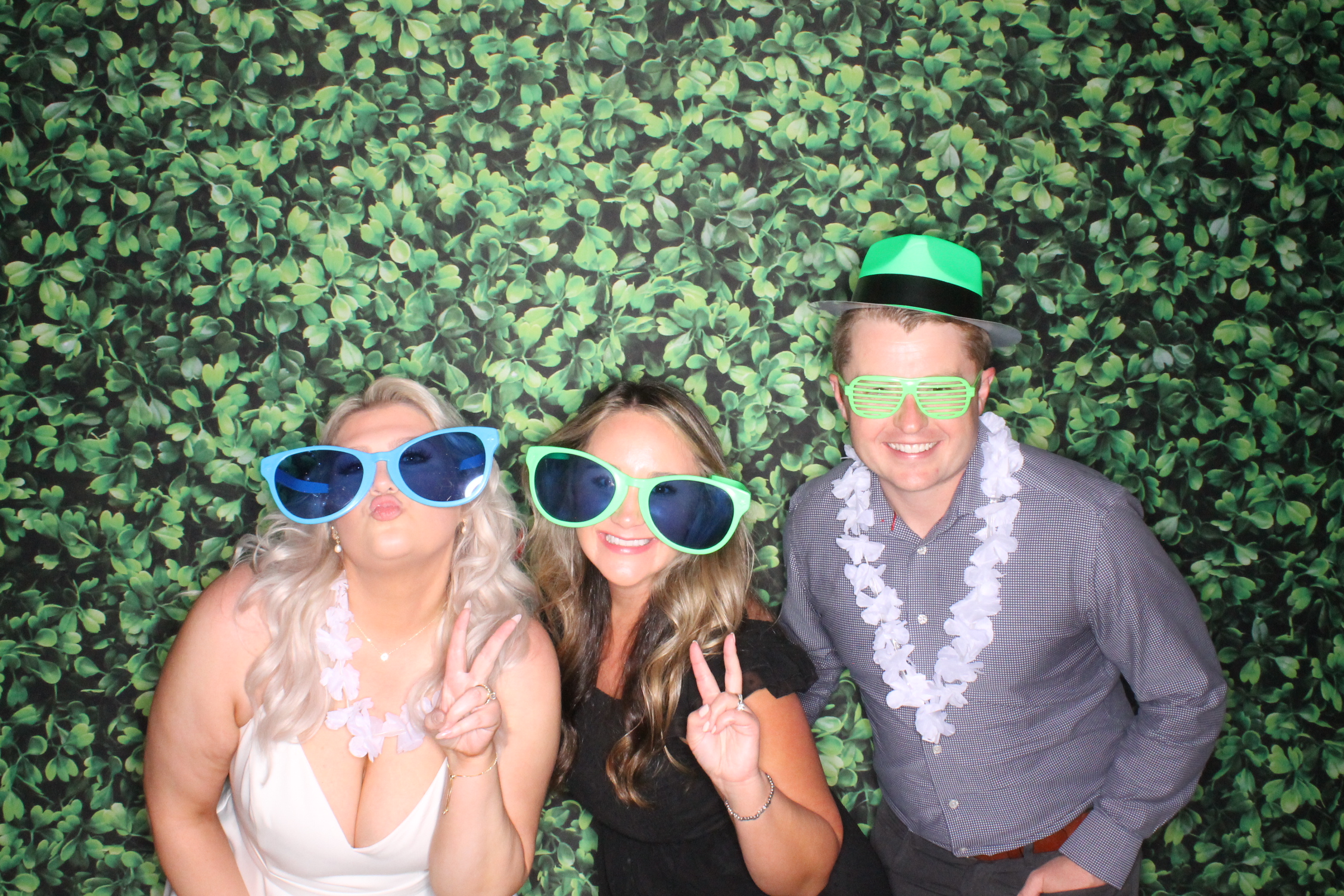Rachael Pottner reception | View more photos from the event at gallery.photoboothcincy.com/u/PhotoBoothCincy/Rachael-Pottner-reception