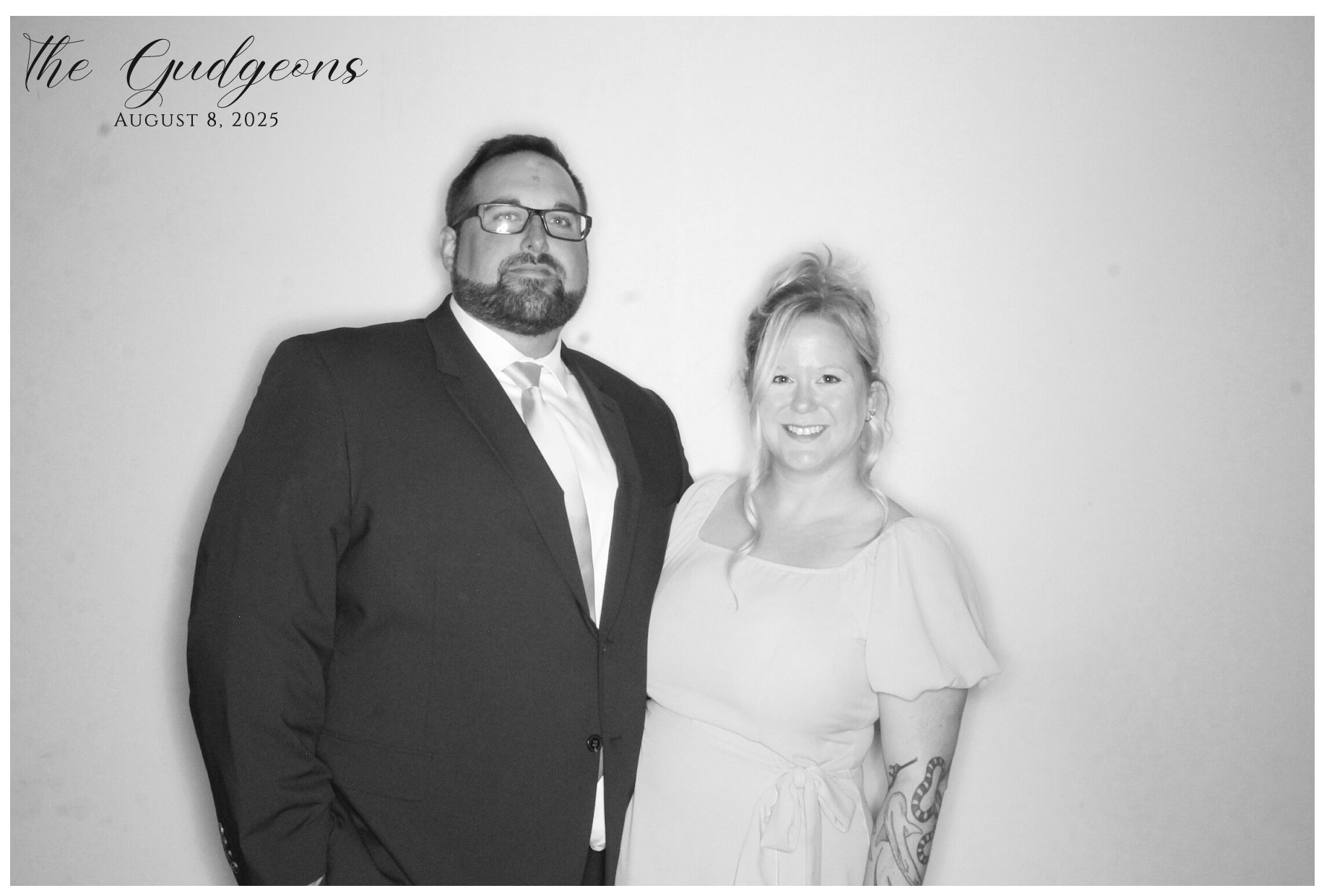 Rachel & Mitchell | View more photos from the event at gallery.photoboothcincy.com/u/PhotoBoothCincy/Rachel-Mitchell