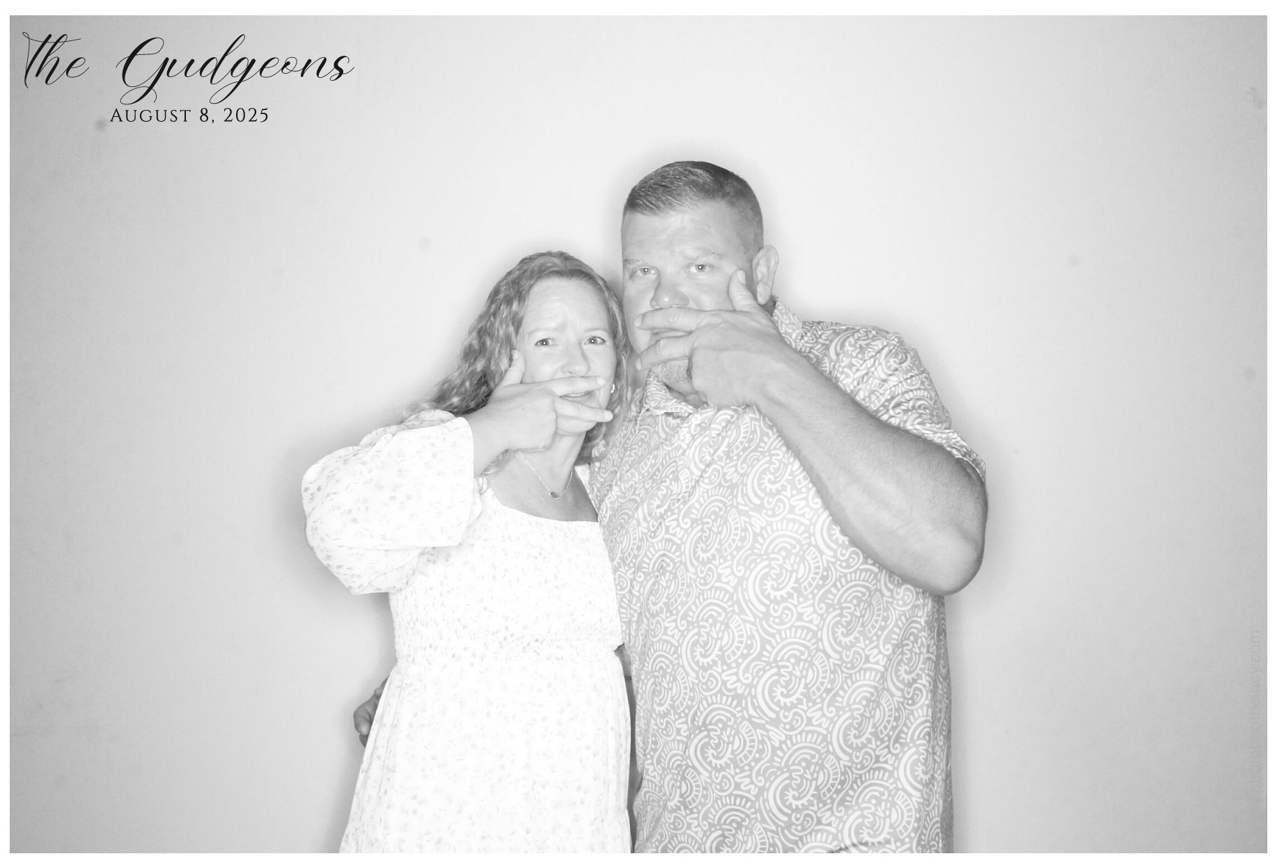 Rachel & Mitchell | View more photos from the event at gallery.photoboothcincy.com/u/PhotoBoothCincy/Rachel-Mitchell