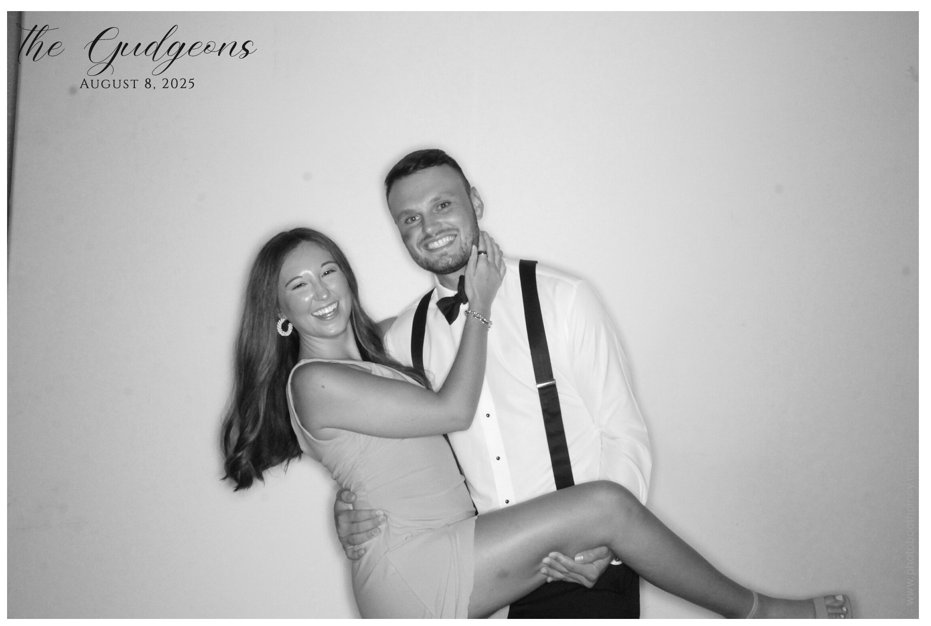 Rachel & Mitchell | View more photos from the event at gallery.photoboothcincy.com/u/PhotoBoothCincy/Rachel-Mitchell