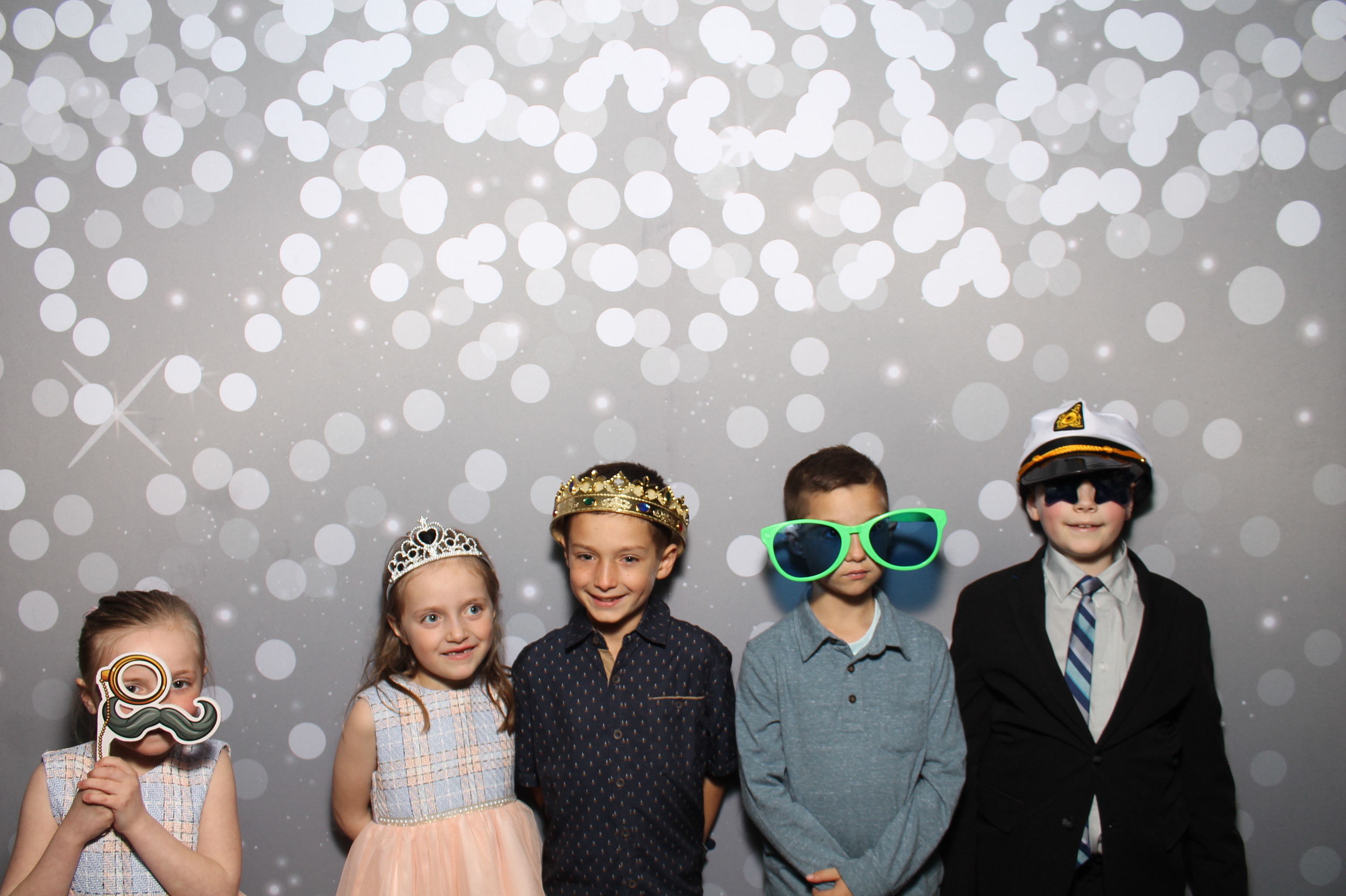 Rachel Rein Reception | View more photos from the event at gallery.photoboothcincy.com/u/PhotoBoothCincy/Rachel-Rein-Reception