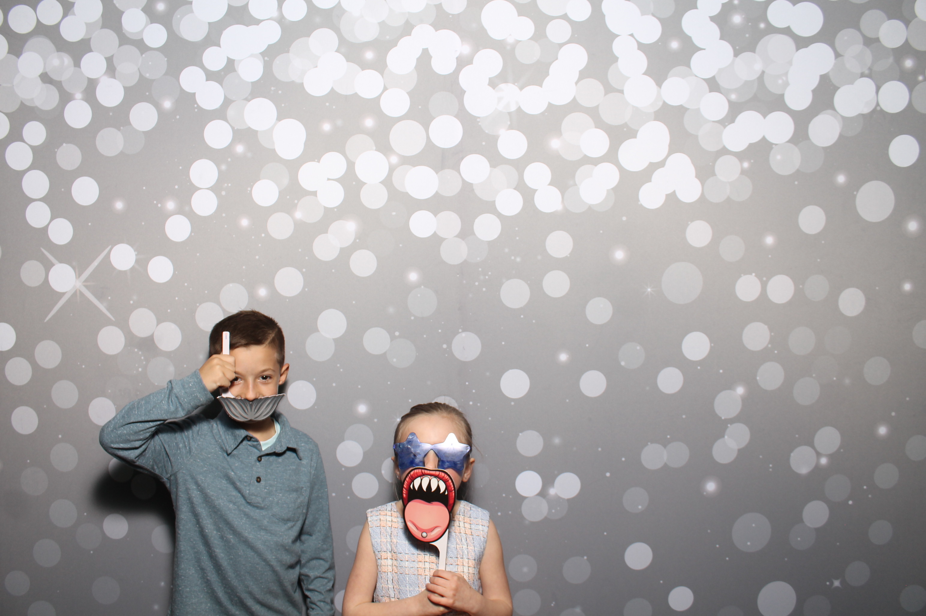 Rachel Rein Reception | View more photos from the event at gallery.photoboothcincy.com/u/PhotoBoothCincy/Rachel-Rein-Reception