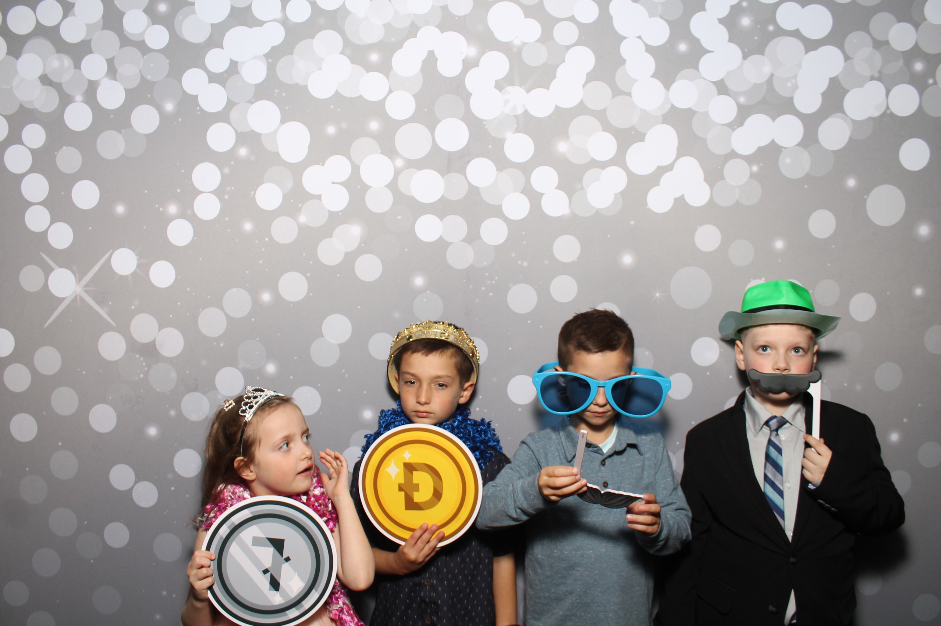 Rachel Rein Reception | View more photos from the event at gallery.photoboothcincy.com/u/PhotoBoothCincy/Rachel-Rein-Reception