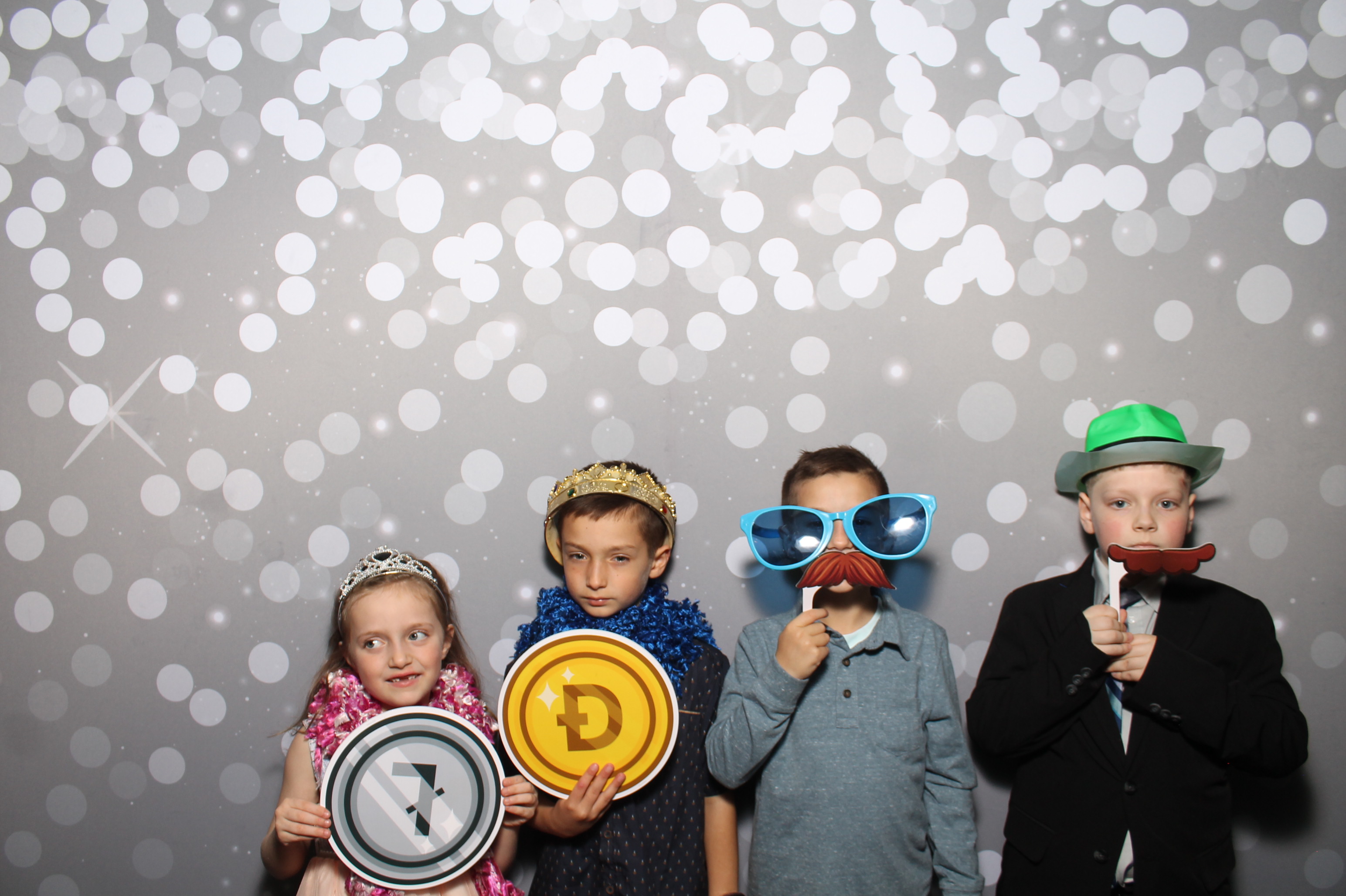 Rachel Rein Reception | View more photos from the event at gallery.photoboothcincy.com/u/PhotoBoothCincy/Rachel-Rein-Reception