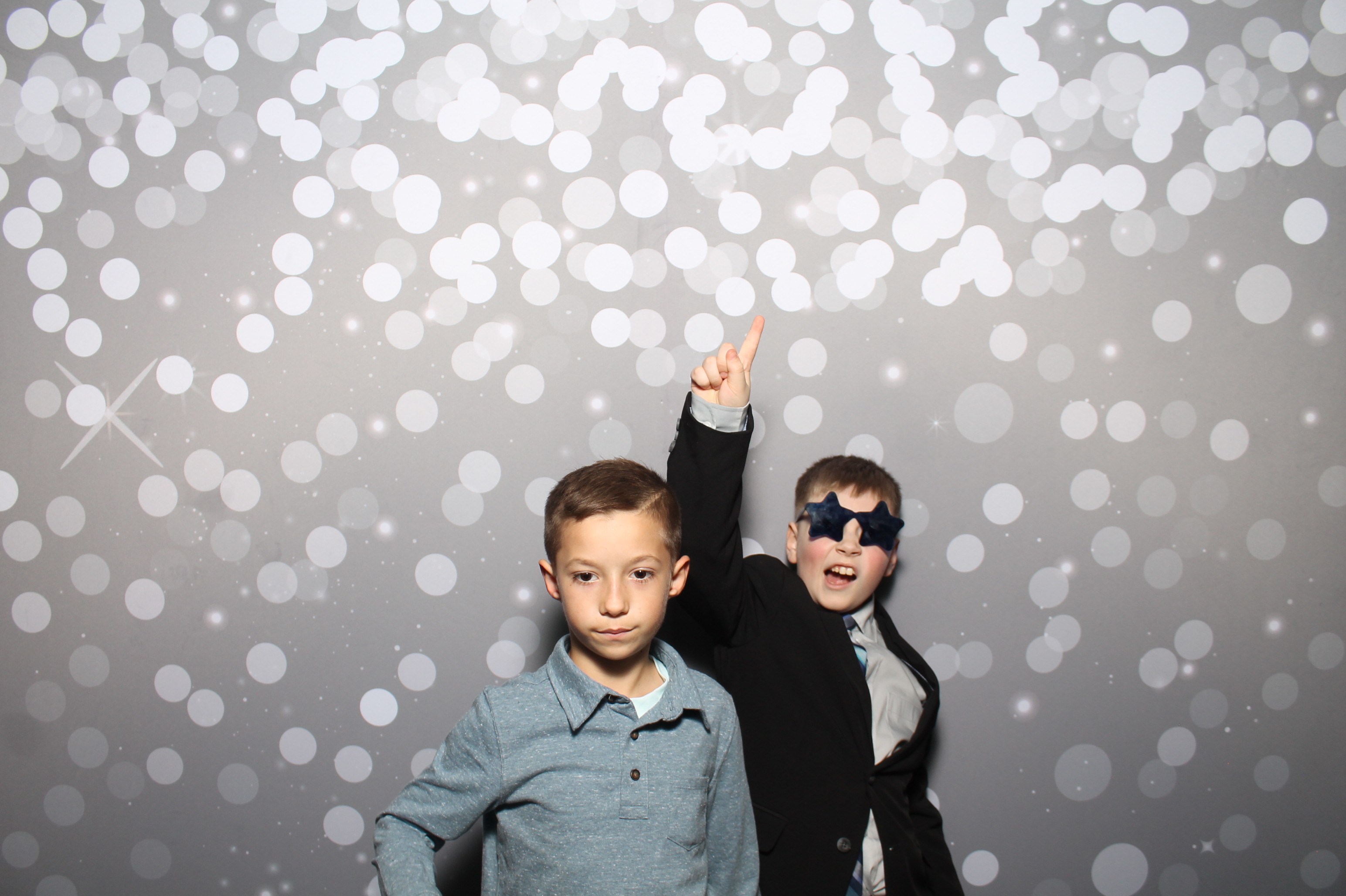 Rachel Rein Reception | View more photos from the event at gallery.photoboothcincy.com/u/PhotoBoothCincy/Rachel-Rein-Reception