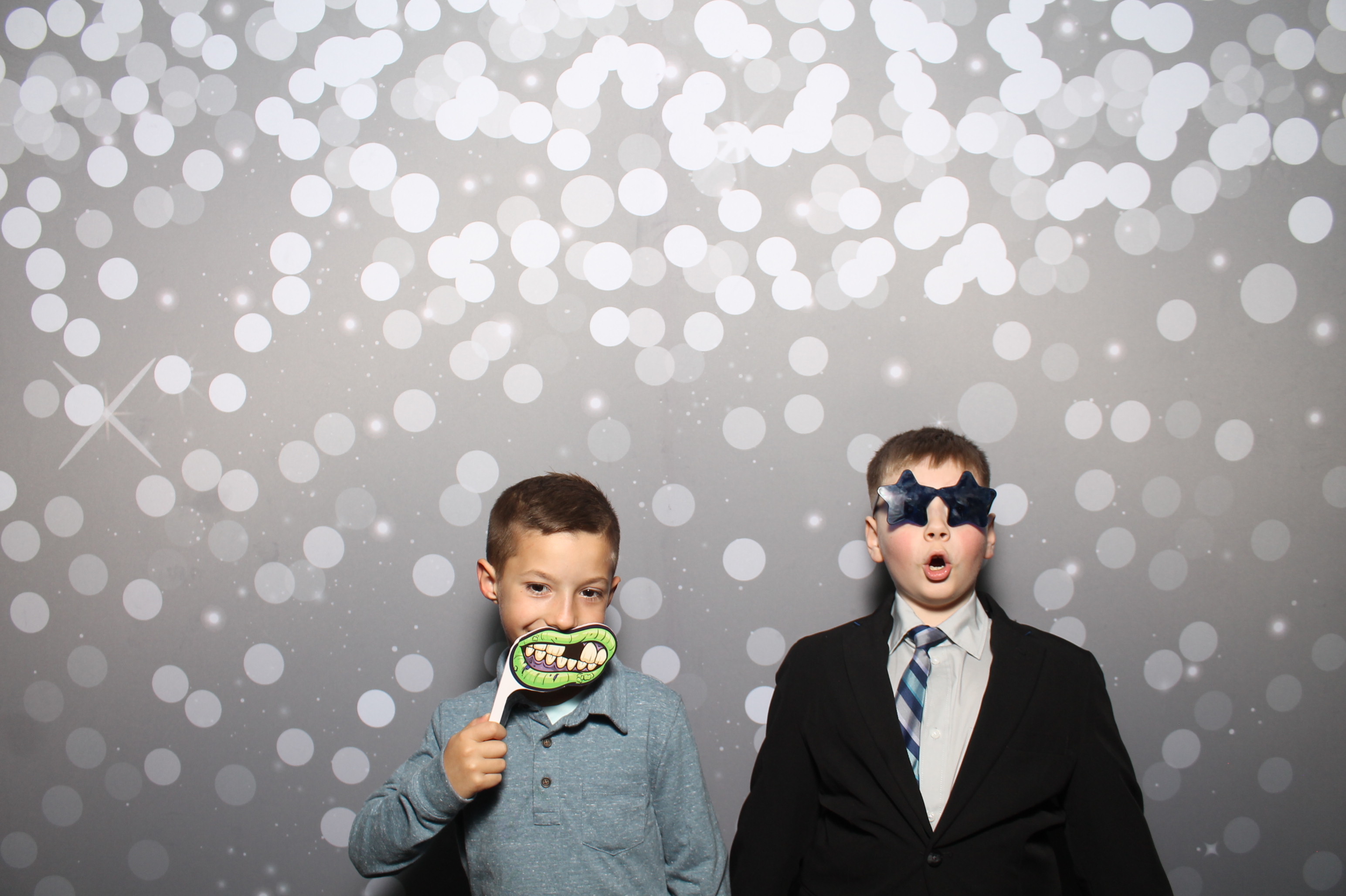 Rachel Rein Reception | View more photos from the event at gallery.photoboothcincy.com/u/PhotoBoothCincy/Rachel-Rein-Reception