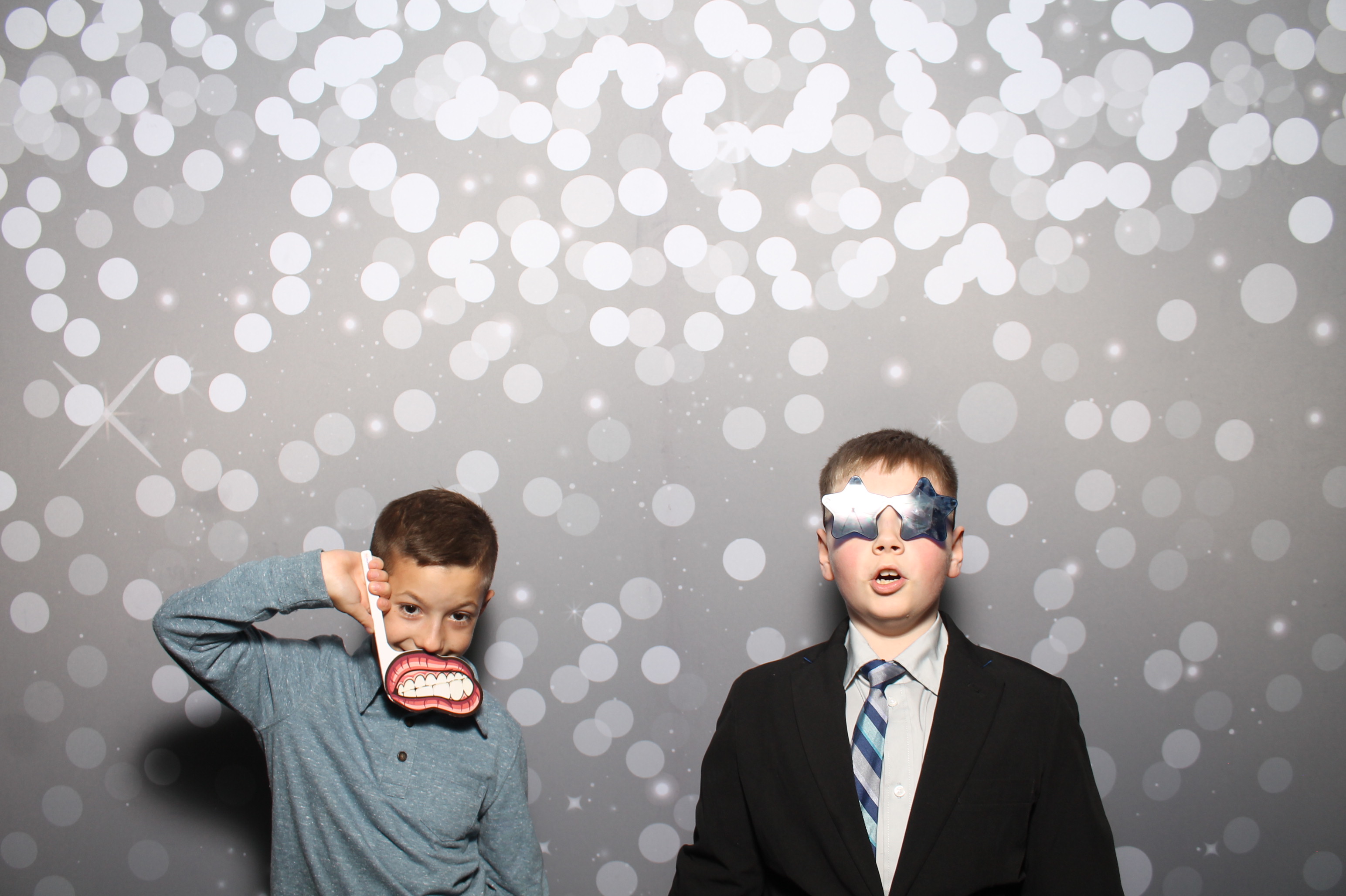 Rachel Rein Reception | View more photos from the event at gallery.photoboothcincy.com/u/PhotoBoothCincy/Rachel-Rein-Reception