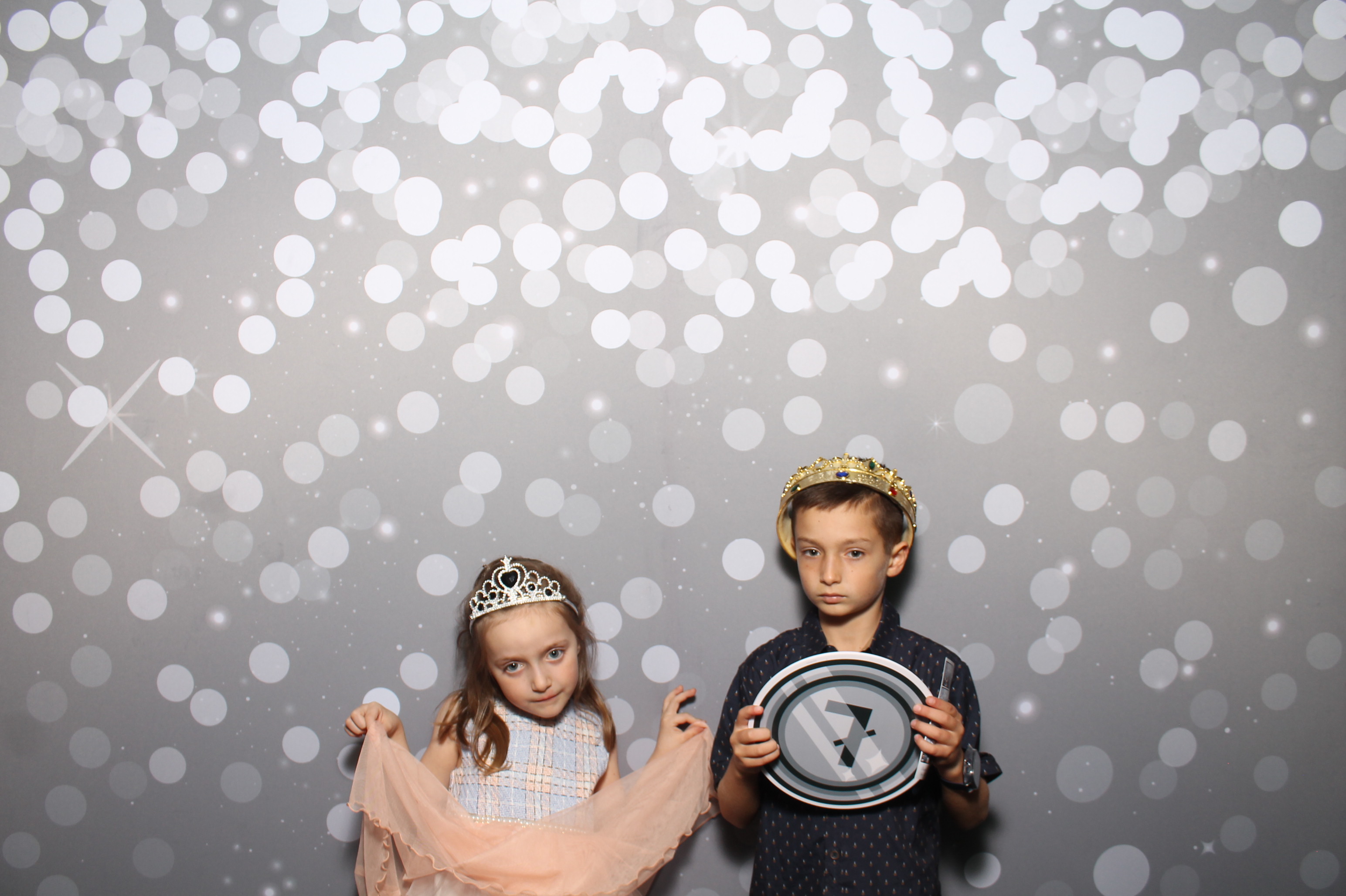 Rachel Rein Reception | View more photos from the event at gallery.photoboothcincy.com/u/PhotoBoothCincy/Rachel-Rein-Reception