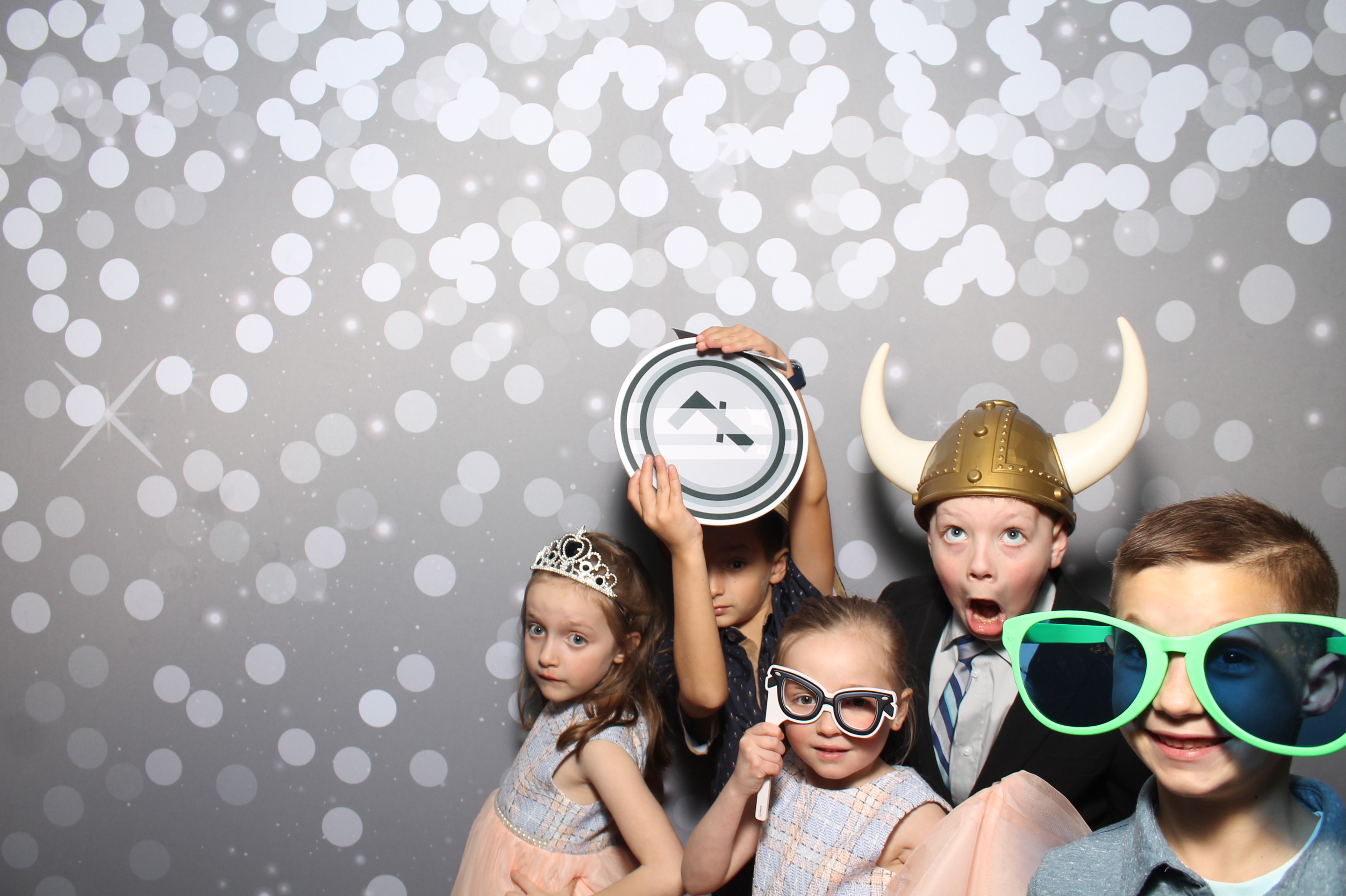 Rachel Rein Reception | View more photos from the event at gallery.photoboothcincy.com/u/PhotoBoothCincy/Rachel-Rein-Reception