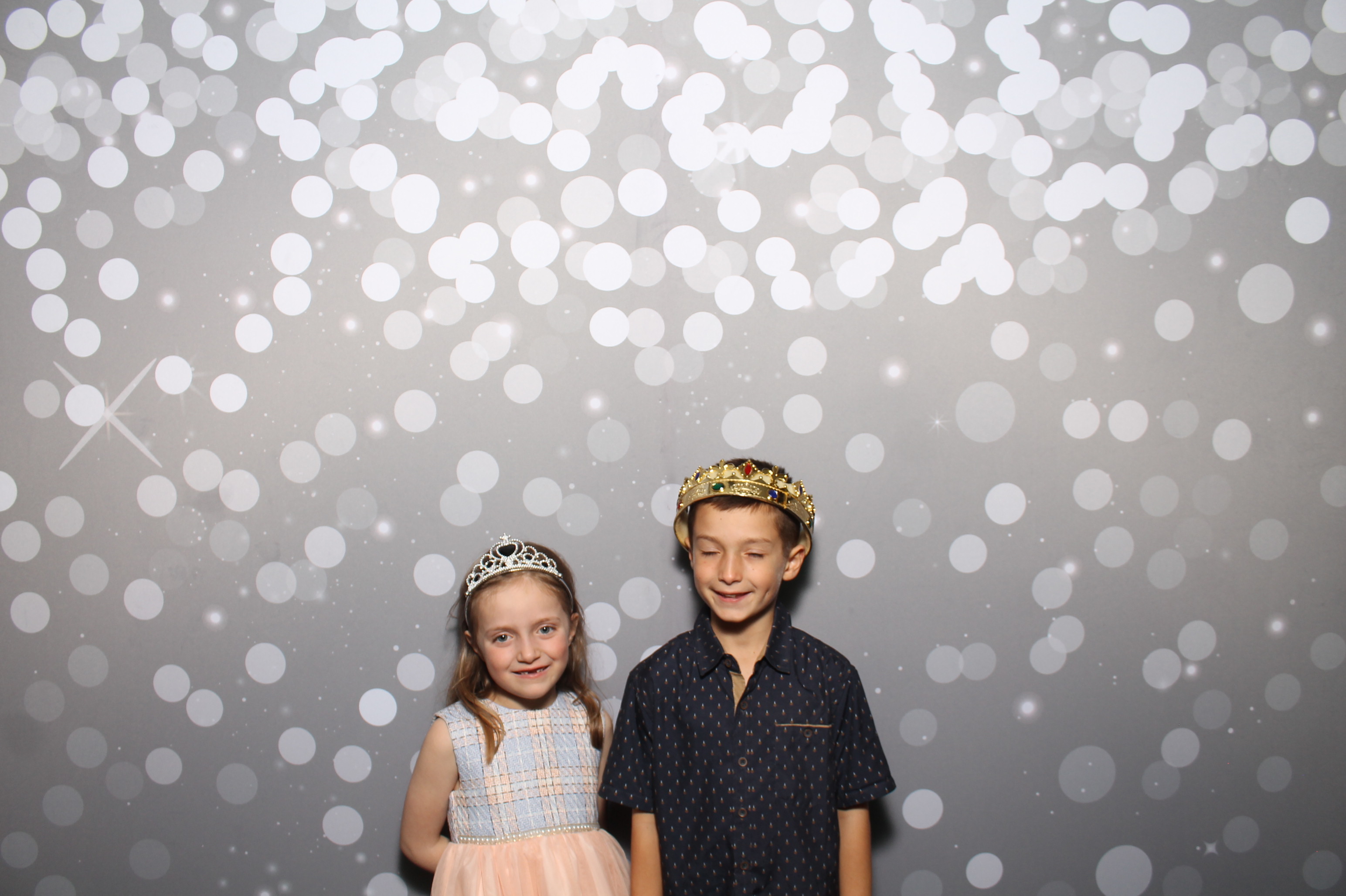 Rachel Rein Reception | View more photos from the event at gallery.photoboothcincy.com/u/PhotoBoothCincy/Rachel-Rein-Reception