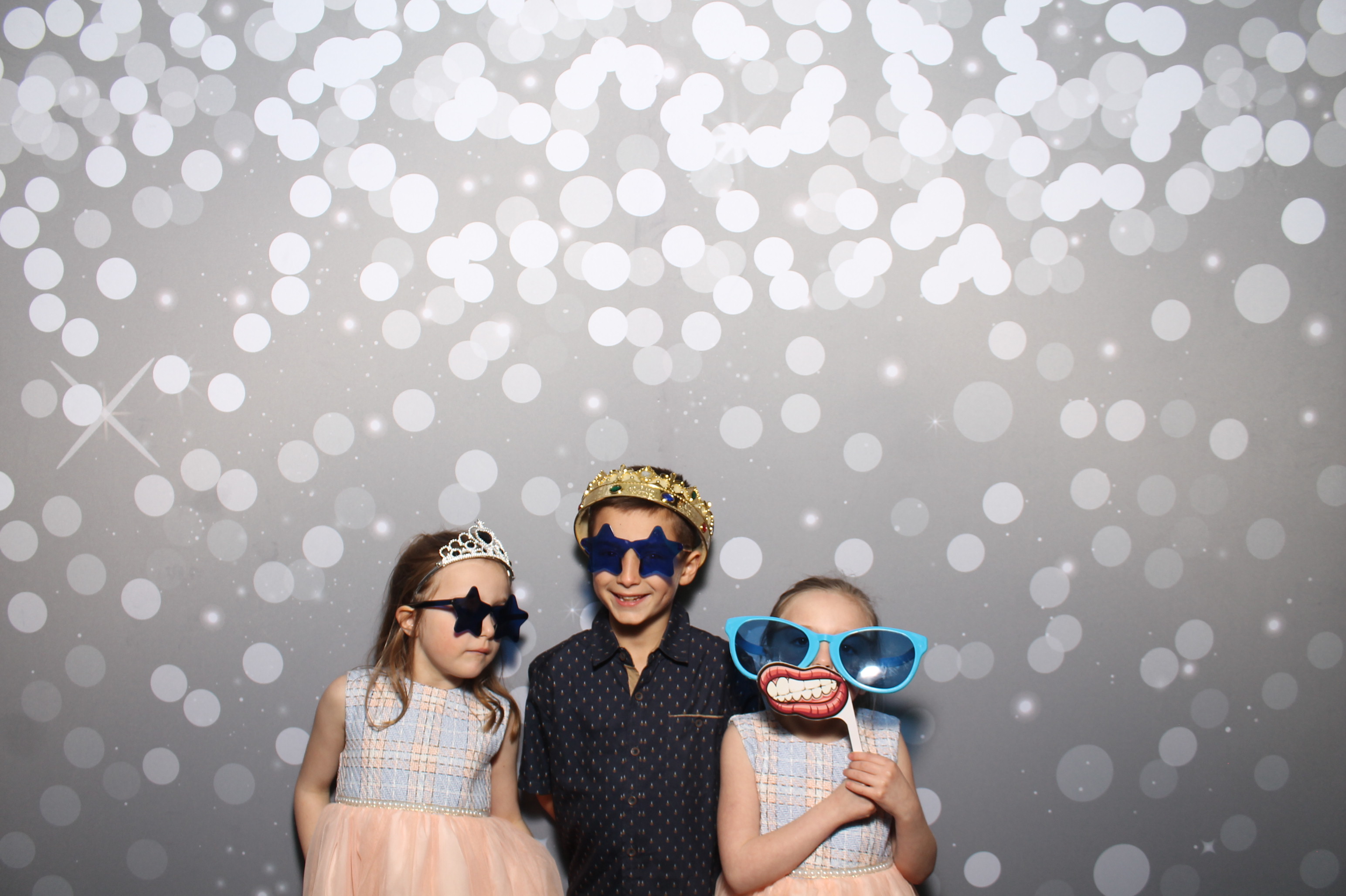 Rachel Rein Reception | View more photos from the event at gallery.photoboothcincy.com/u/PhotoBoothCincy/Rachel-Rein-Reception