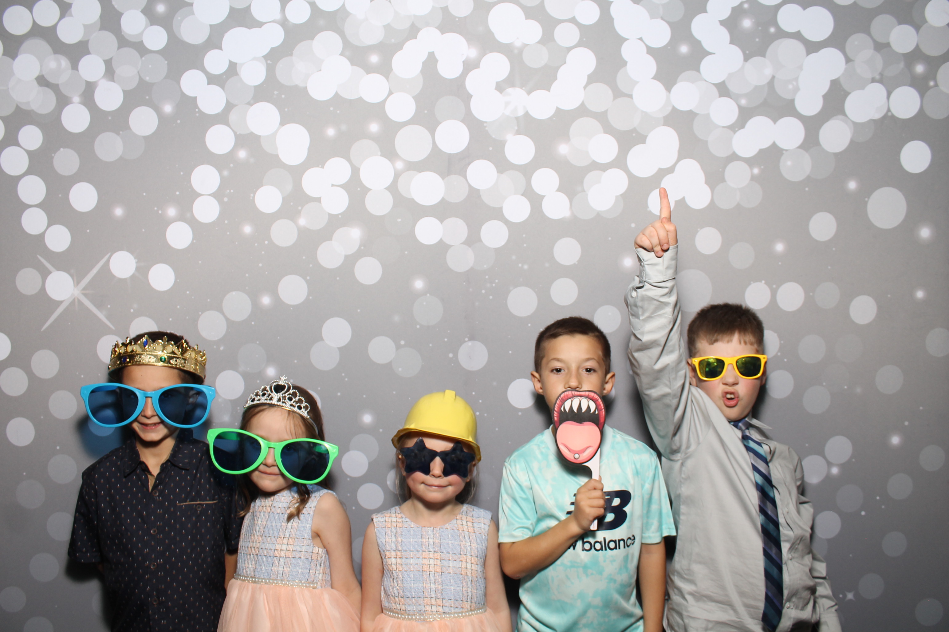 Rachel Rein Reception | View more photos from the event at gallery.photoboothcincy.com/u/PhotoBoothCincy/Rachel-Rein-Reception