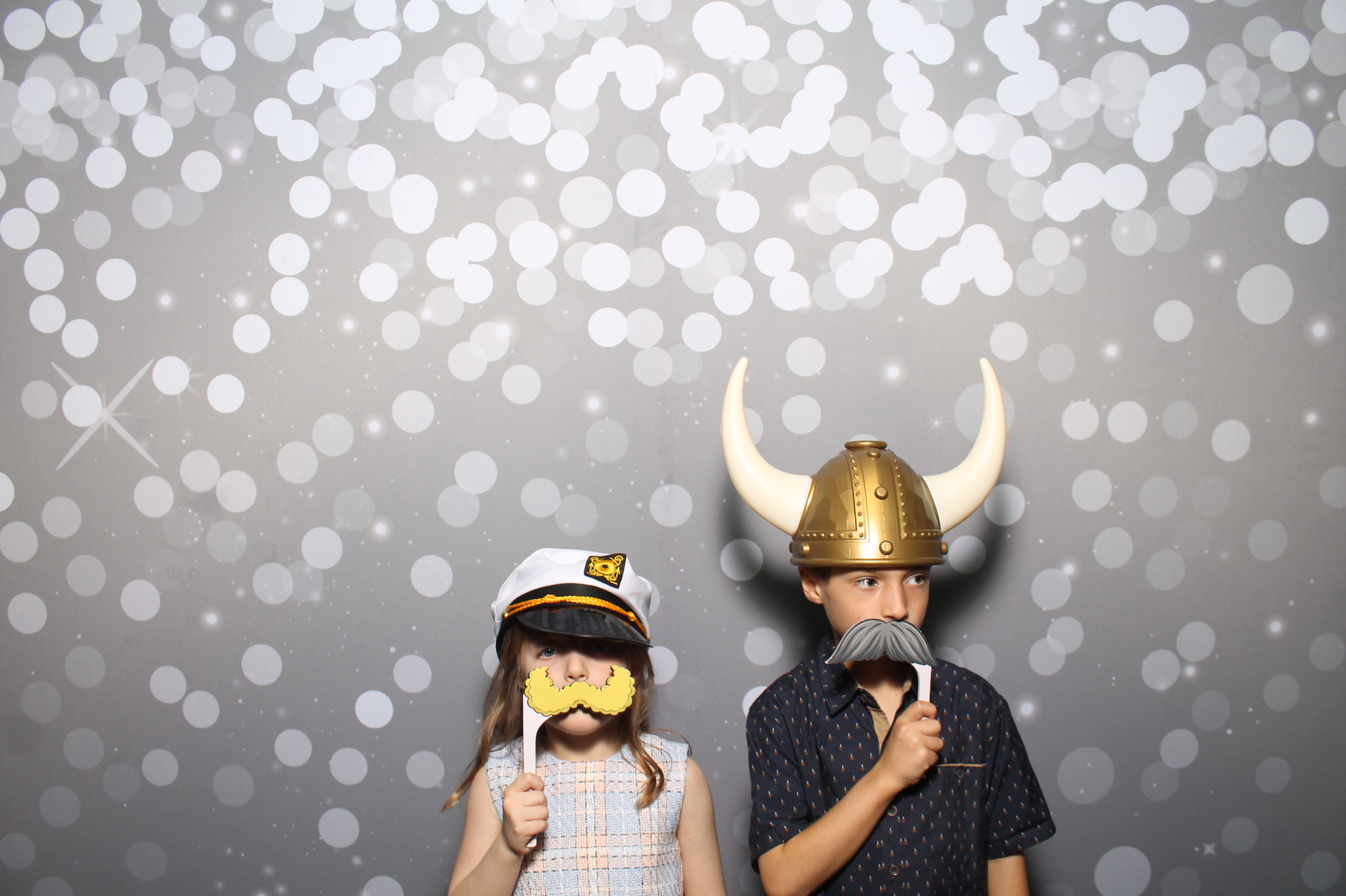 Rachel Rein Reception | View more photos from the event at gallery.photoboothcincy.com/u/PhotoBoothCincy/Rachel-Rein-Reception