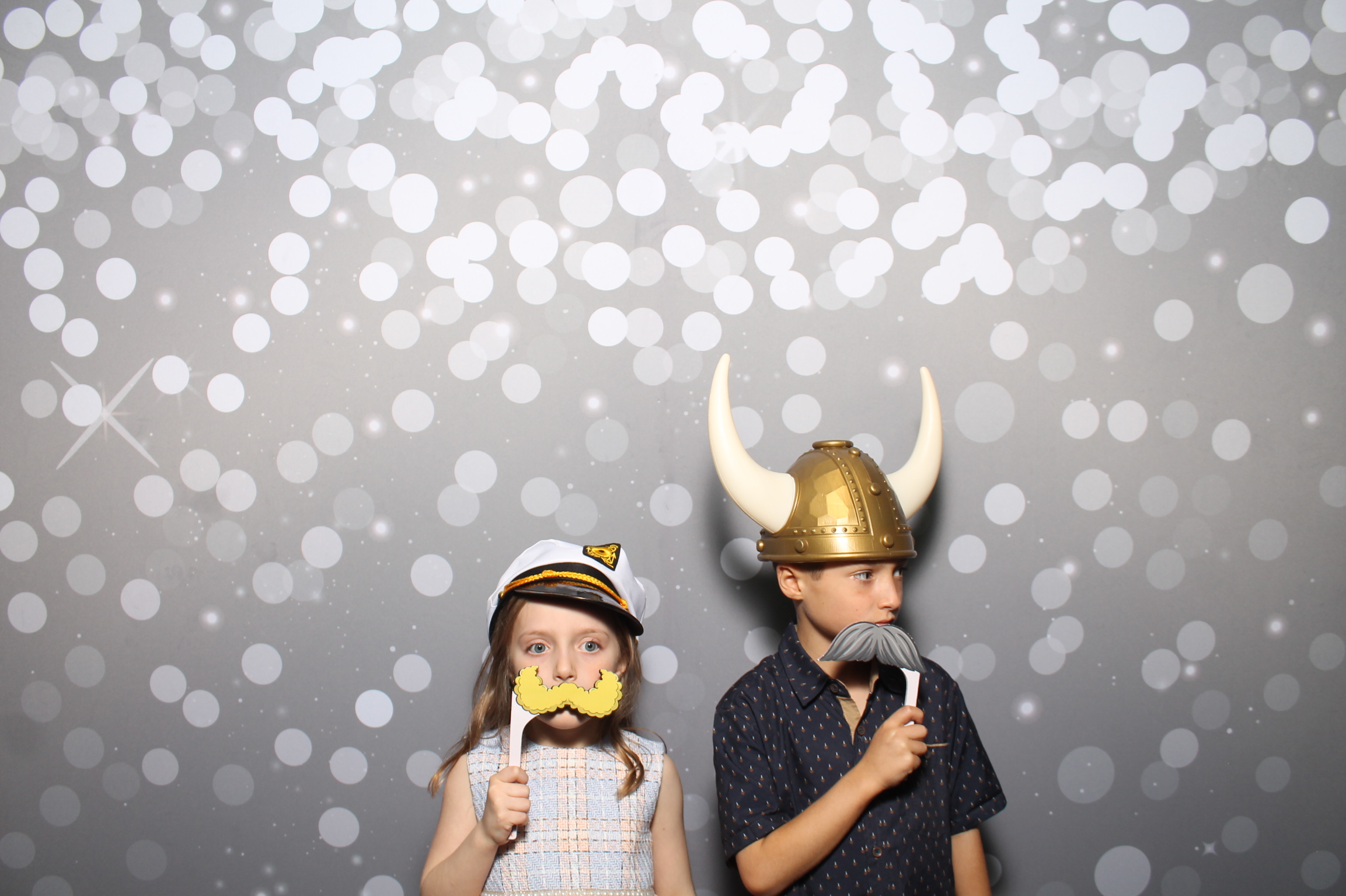 Rachel Rein Reception | View more photos from the event at gallery.photoboothcincy.com/u/PhotoBoothCincy/Rachel-Rein-Reception