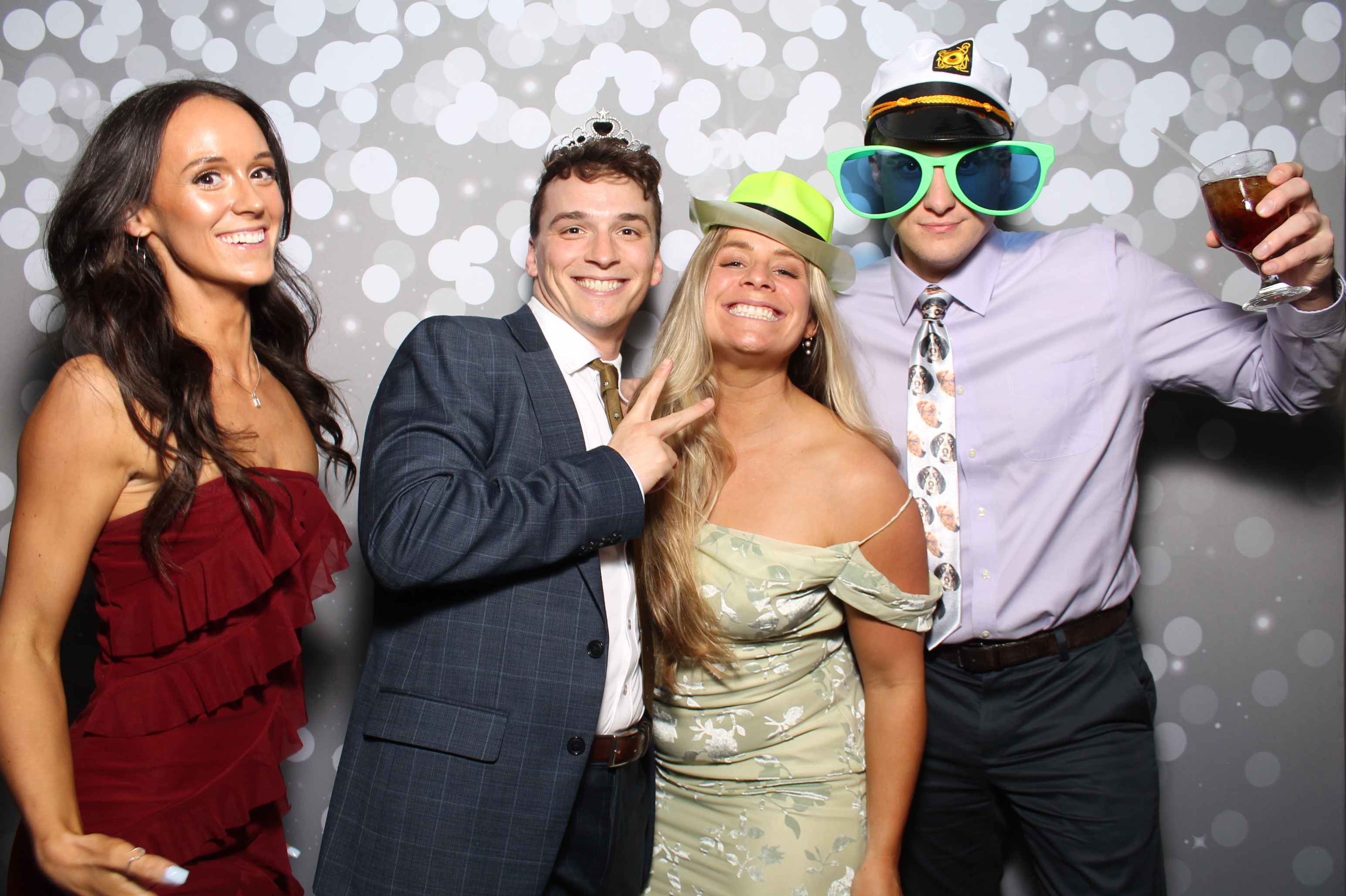 Rachel Rein Reception | View more photos from the event at gallery.photoboothcincy.com/u/PhotoBoothCincy/Rachel-Rein-Reception