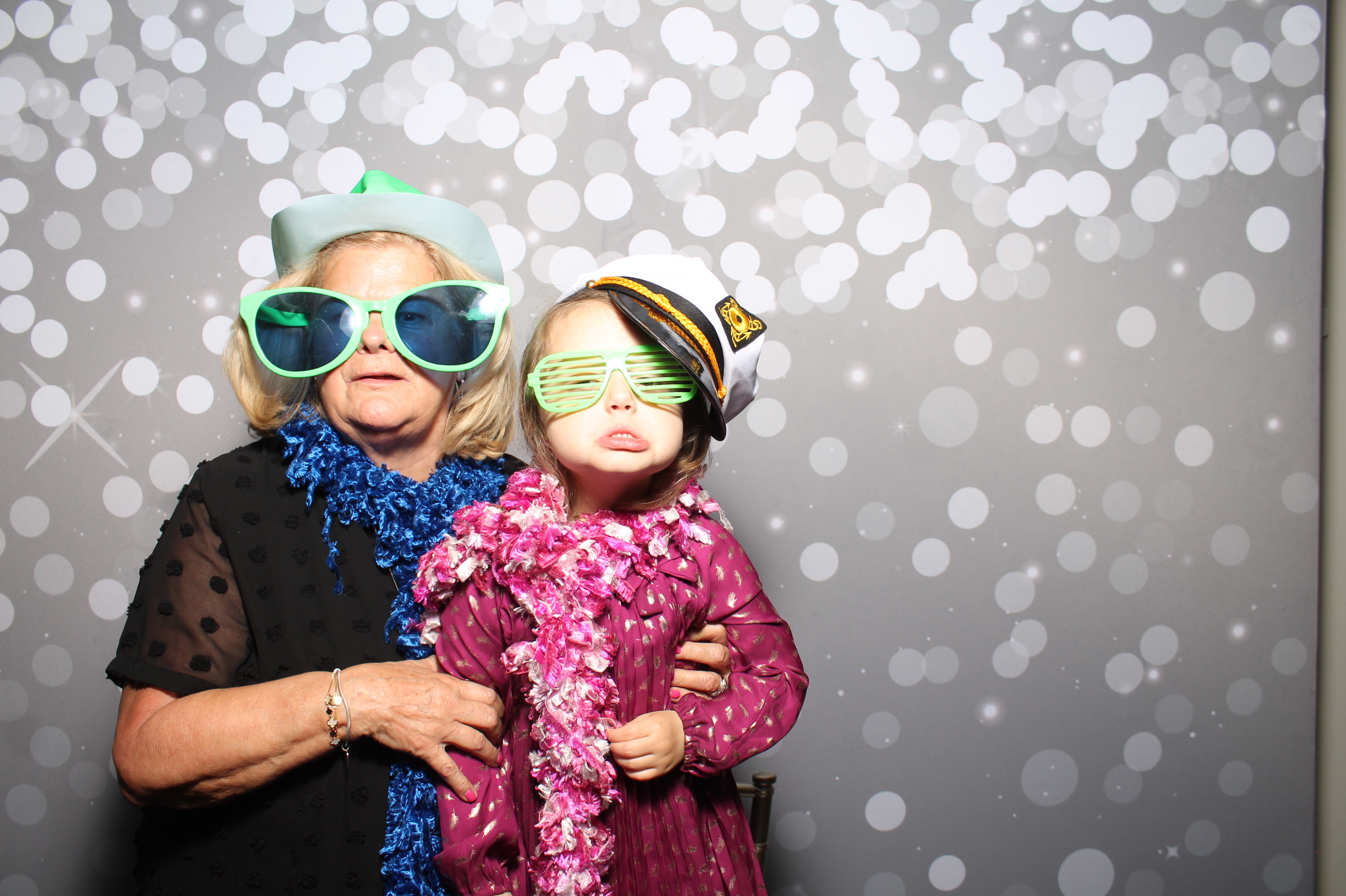 Rachel Rein Reception | View more photos from the event at gallery.photoboothcincy.com/u/PhotoBoothCincy/Rachel-Rein-Reception