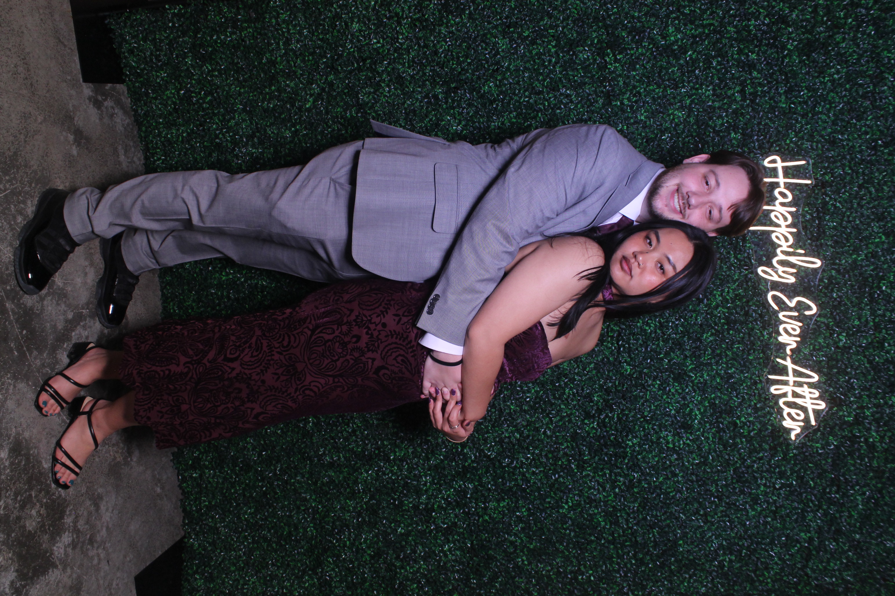 Randi & Nathan | View more photos from the event at gallery.photoboothcincy.com/u/PhotoBoothCincy/Randi-Nathan