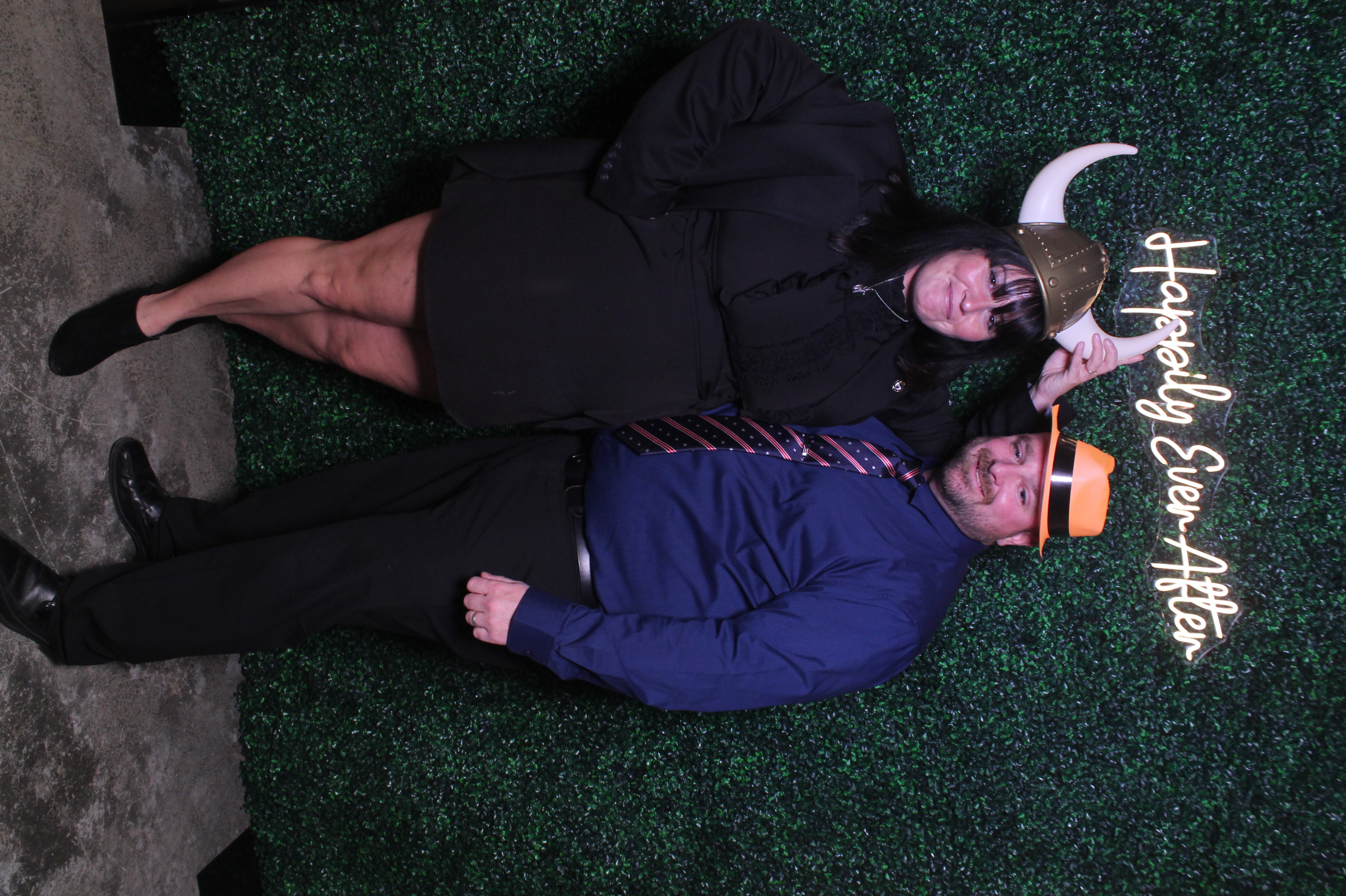 Randi & Nathan | View more photos from the event at gallery.photoboothcincy.com/u/PhotoBoothCincy/Randi-Nathan