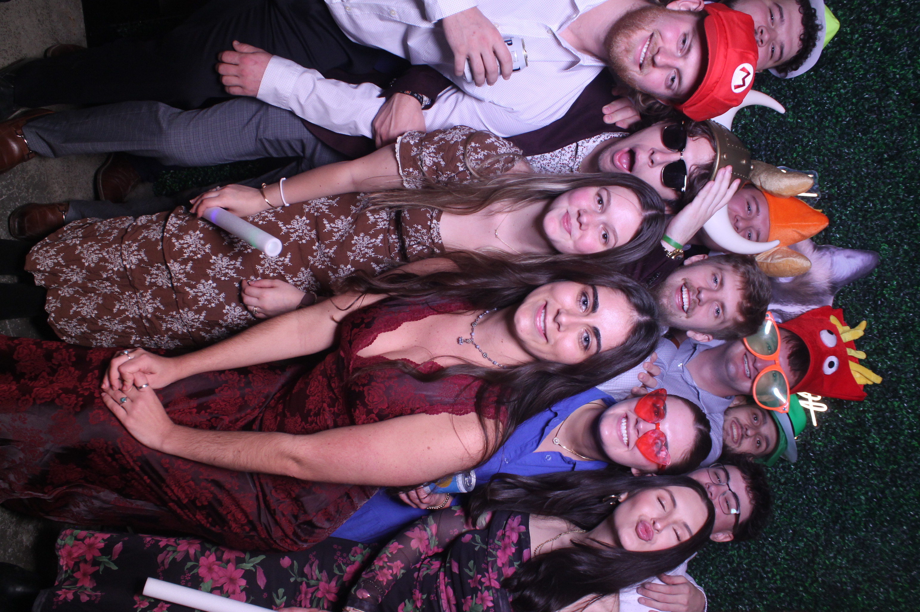 Randi & Nathan | View more photos from the event at gallery.photoboothcincy.com/u/PhotoBoothCincy/Randi-Nathan