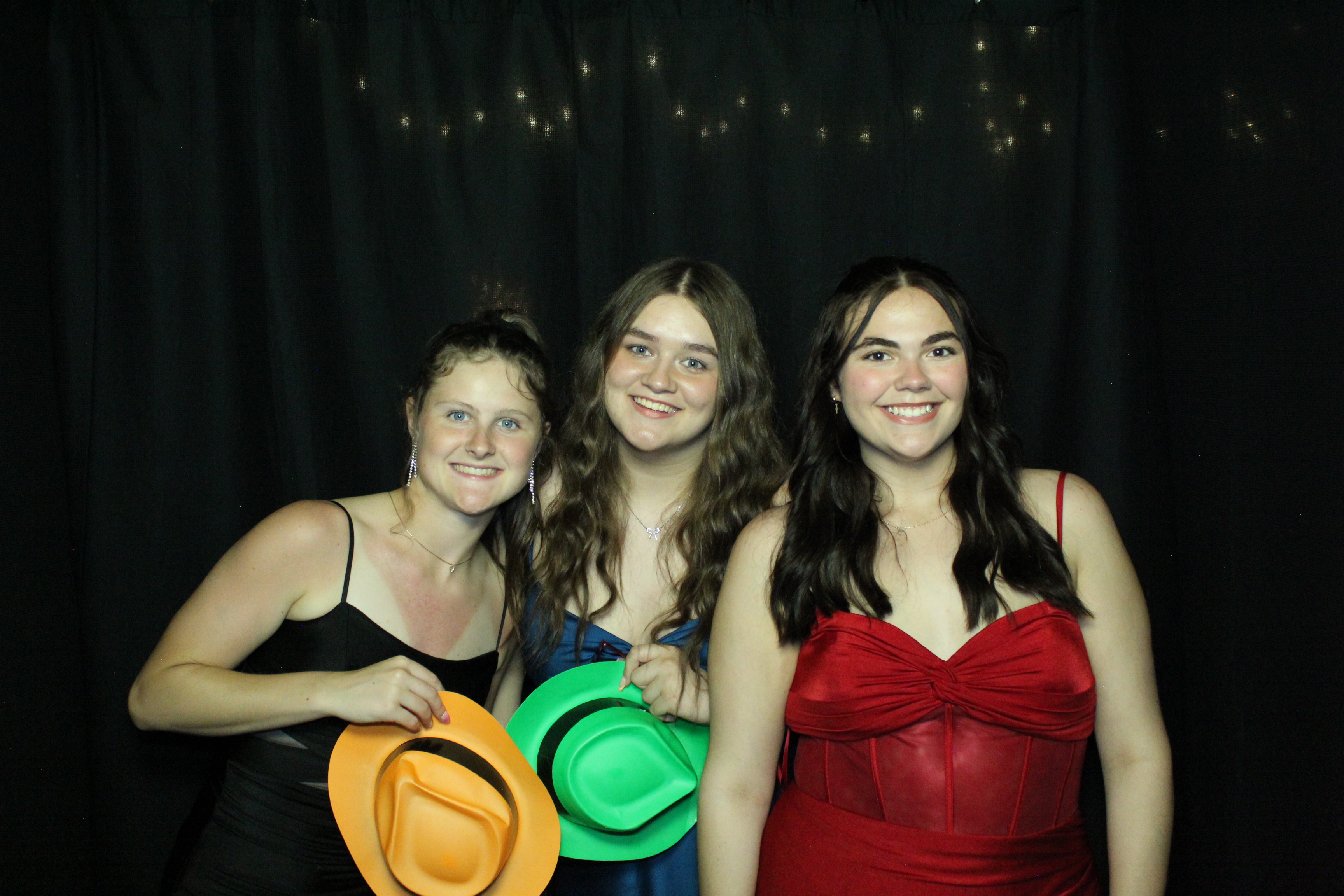 Reading Junior Senior Prom | View more photos from the event at gallery.photoboothcincy.com/u/PhotoBoothCincy/Reading-Junior-Senior-Prom