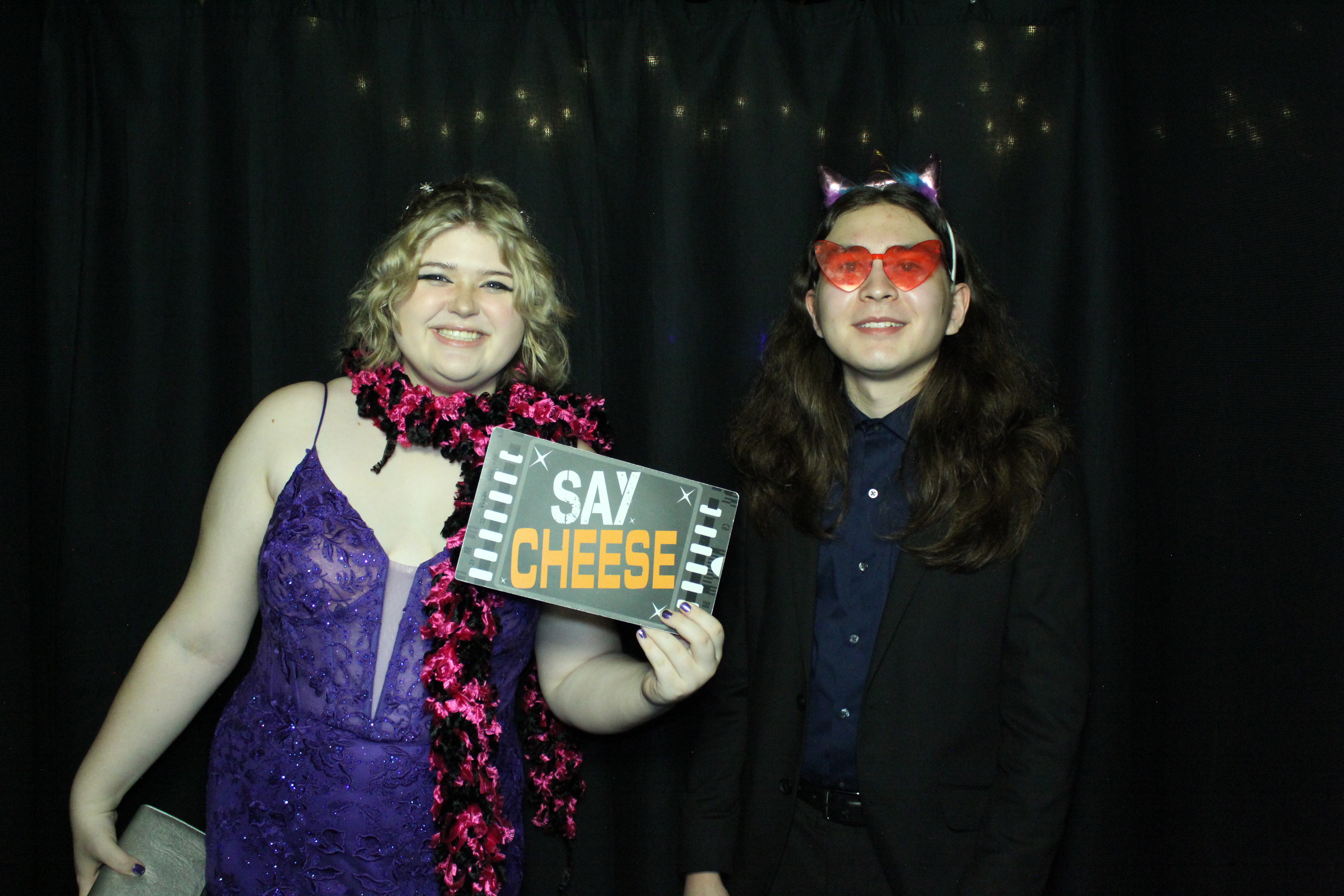 Reading Junior Senior Prom | View more photos from the event at gallery.photoboothcincy.com/u/PhotoBoothCincy/Reading-Junior-Senior-Prom