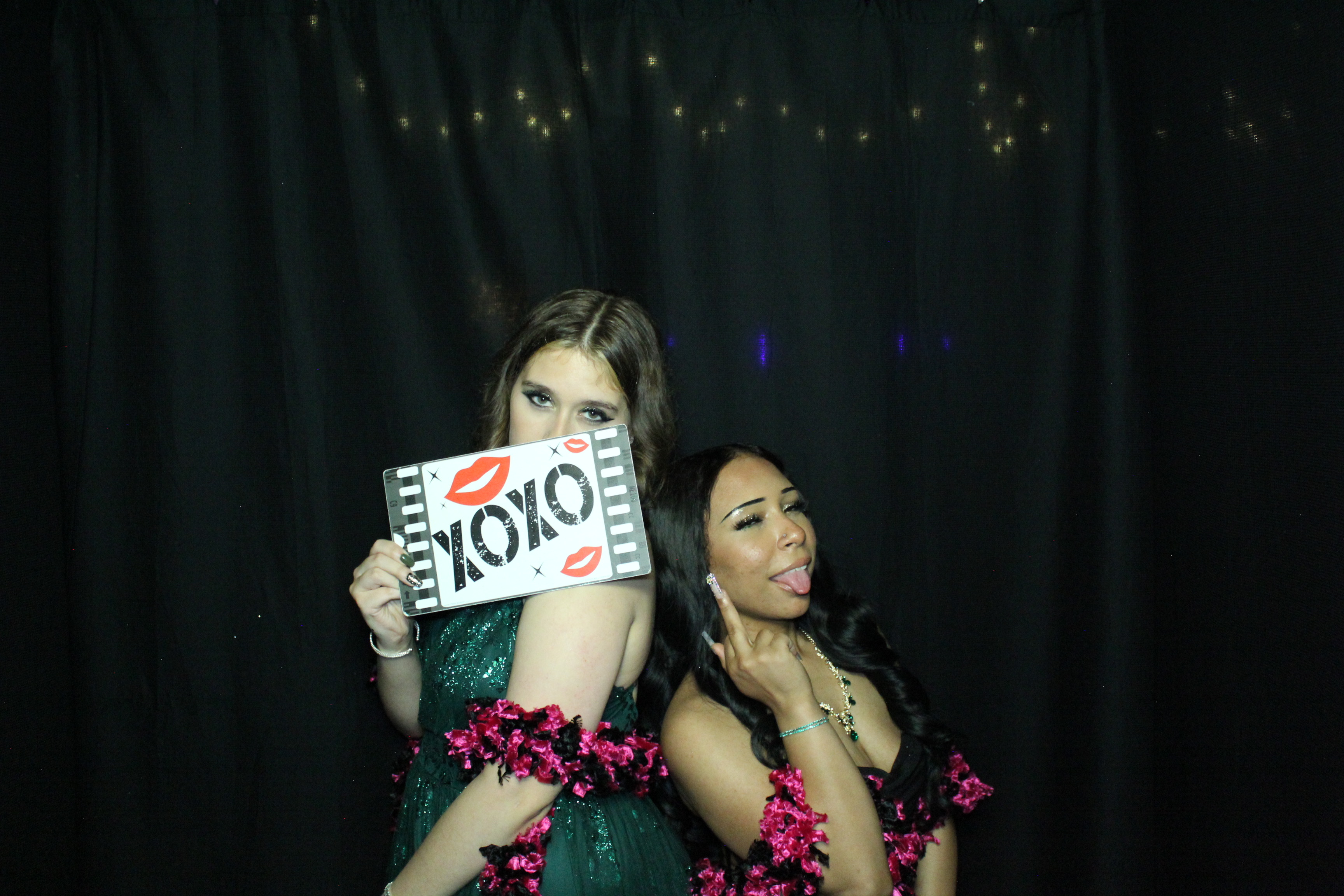 Reading Junior Senior Prom | View more photos from the event at gallery.photoboothcincy.com/u/PhotoBoothCincy/Reading-Junior-Senior-Prom