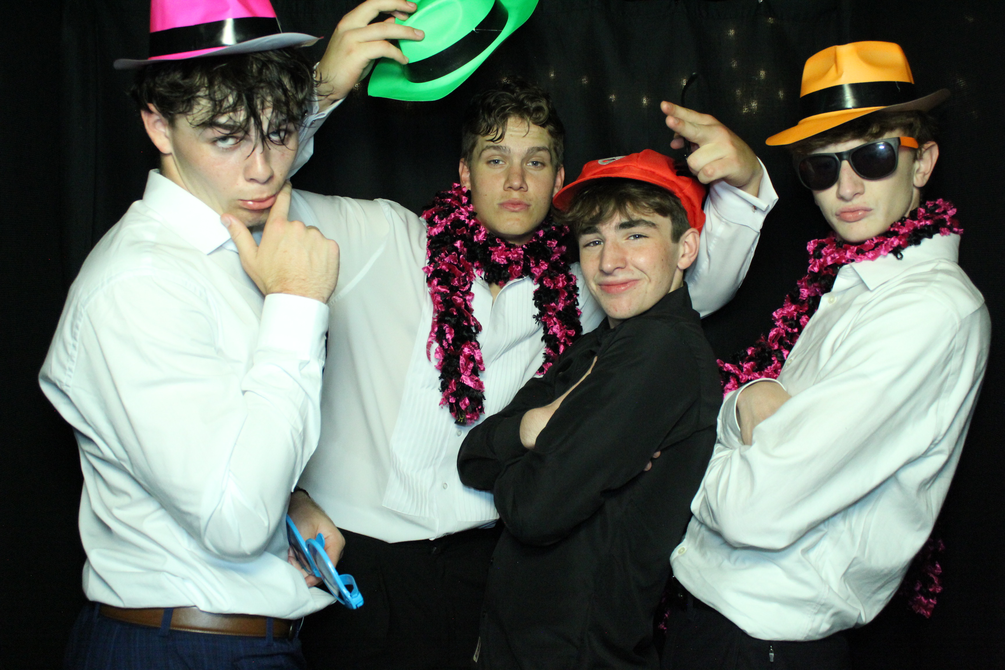 Reading Junior Senior Prom | View more photos from the event at gallery.photoboothcincy.com/u/PhotoBoothCincy/Reading-Junior-Senior-Prom