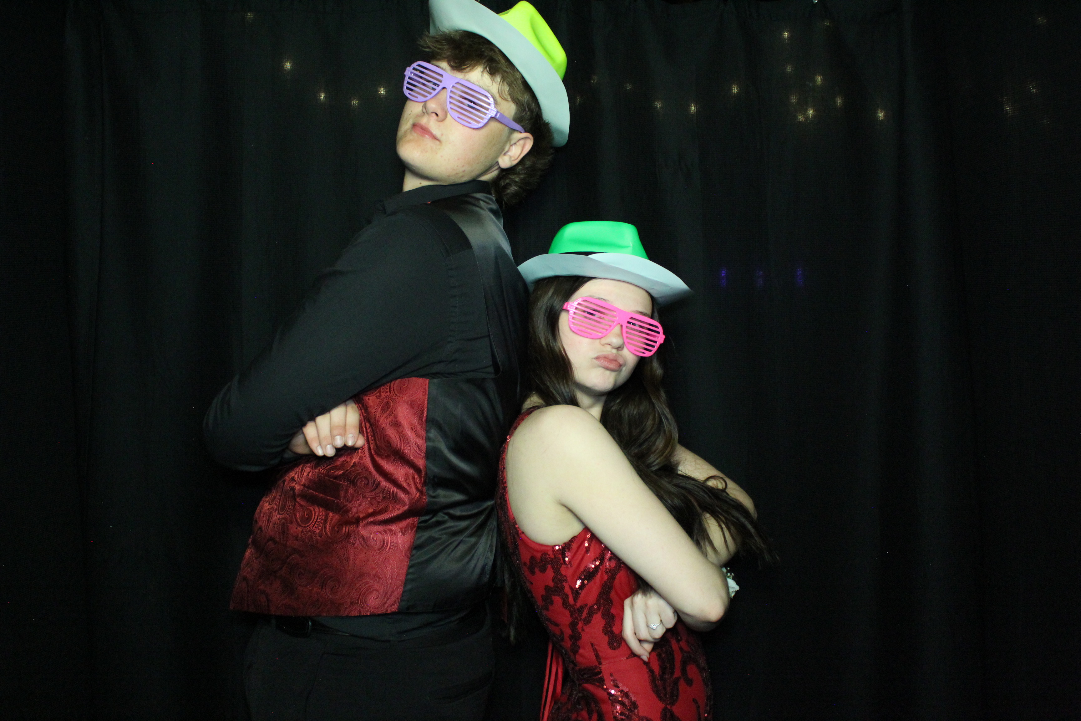 Reading Junior Senior Prom | View more photos from the event at gallery.photoboothcincy.com/u/PhotoBoothCincy/Reading-Junior-Senior-Prom