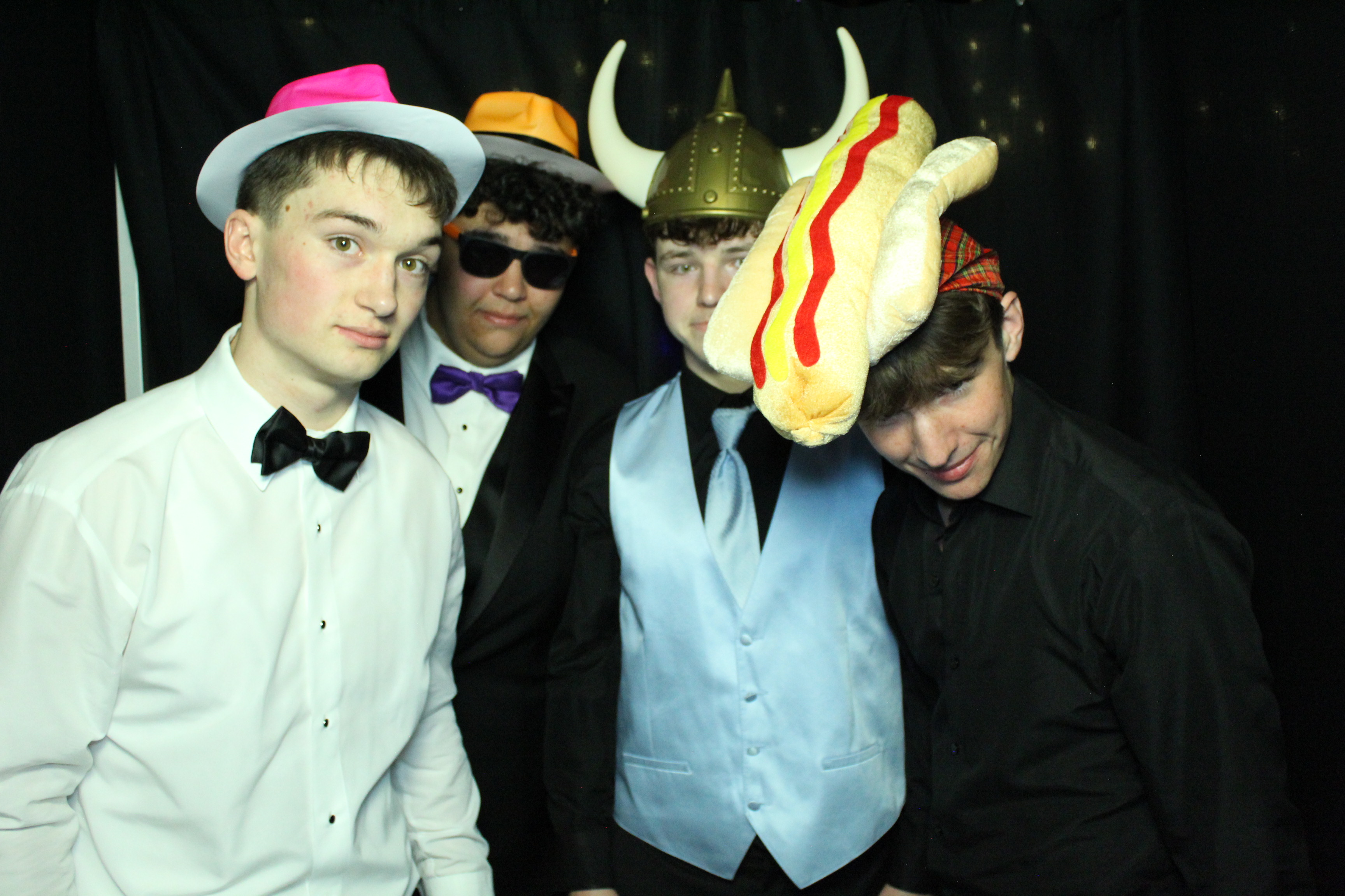 Reading Junior Senior Prom | View more photos from the event at gallery.photoboothcincy.com/u/PhotoBoothCincy/Reading-Junior-Senior-Prom