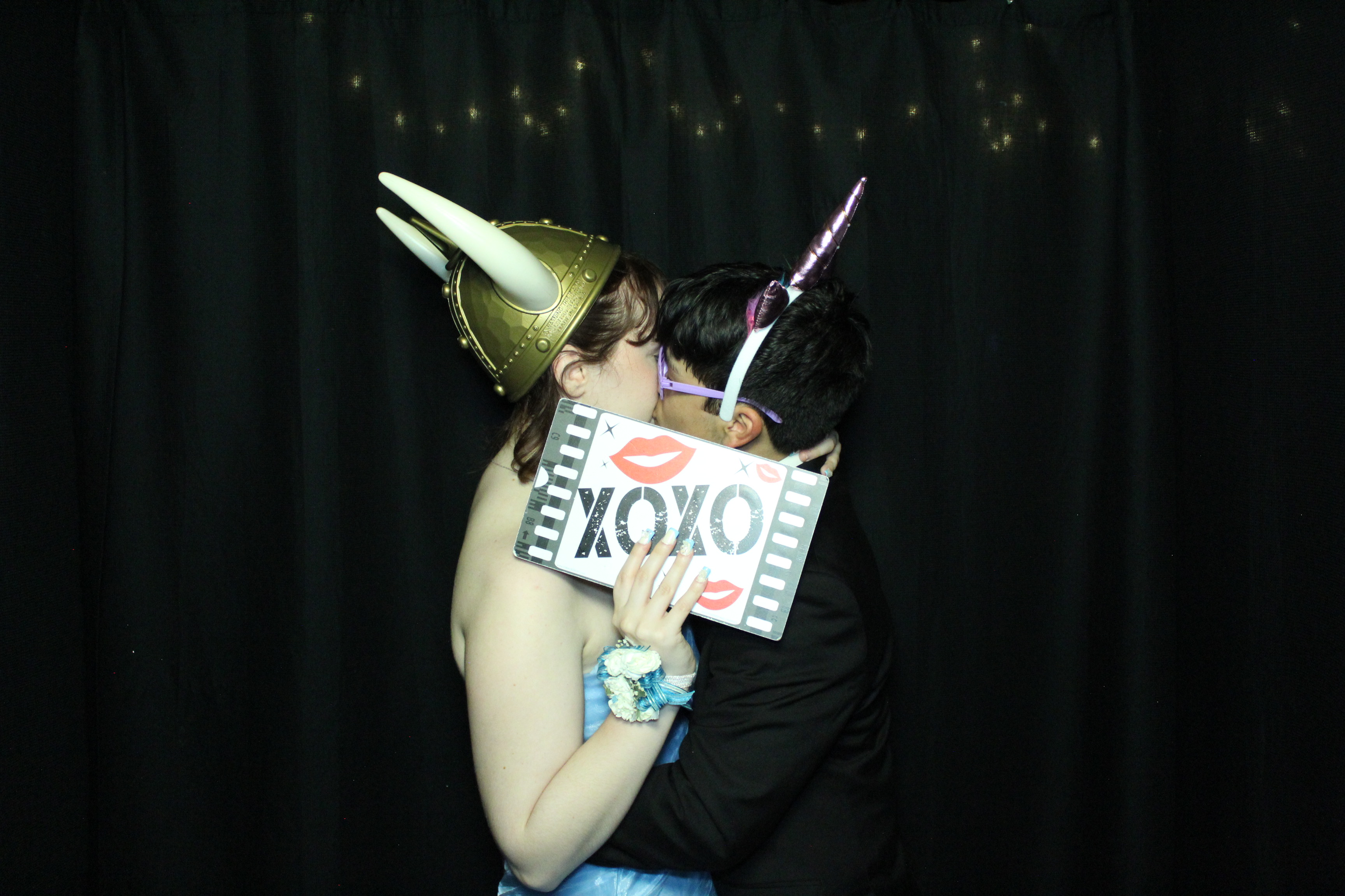 Reading Junior Senior Prom | View more photos from the event at gallery.photoboothcincy.com/u/PhotoBoothCincy/Reading-Junior-Senior-Prom