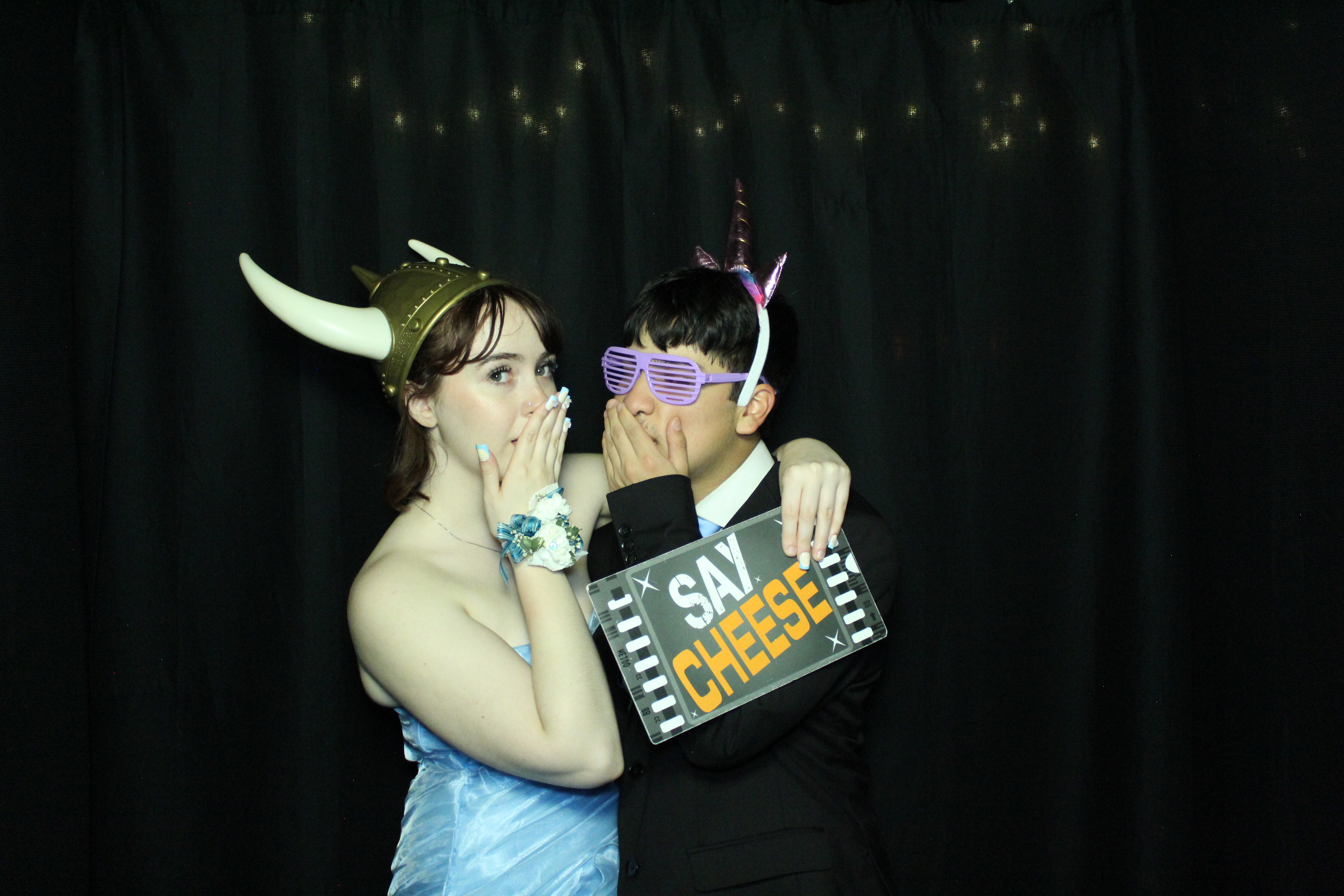 Reading Junior Senior Prom | View more photos from the event at gallery.photoboothcincy.com/u/PhotoBoothCincy/Reading-Junior-Senior-Prom