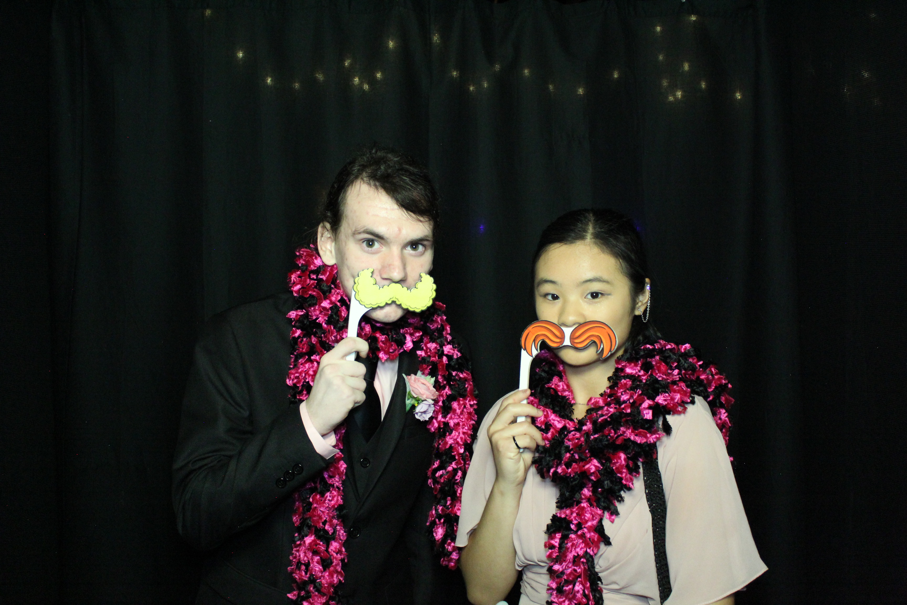 Reading Junior Senior Prom | View more photos from the event at gallery.photoboothcincy.com/u/PhotoBoothCincy/Reading-Junior-Senior-Prom