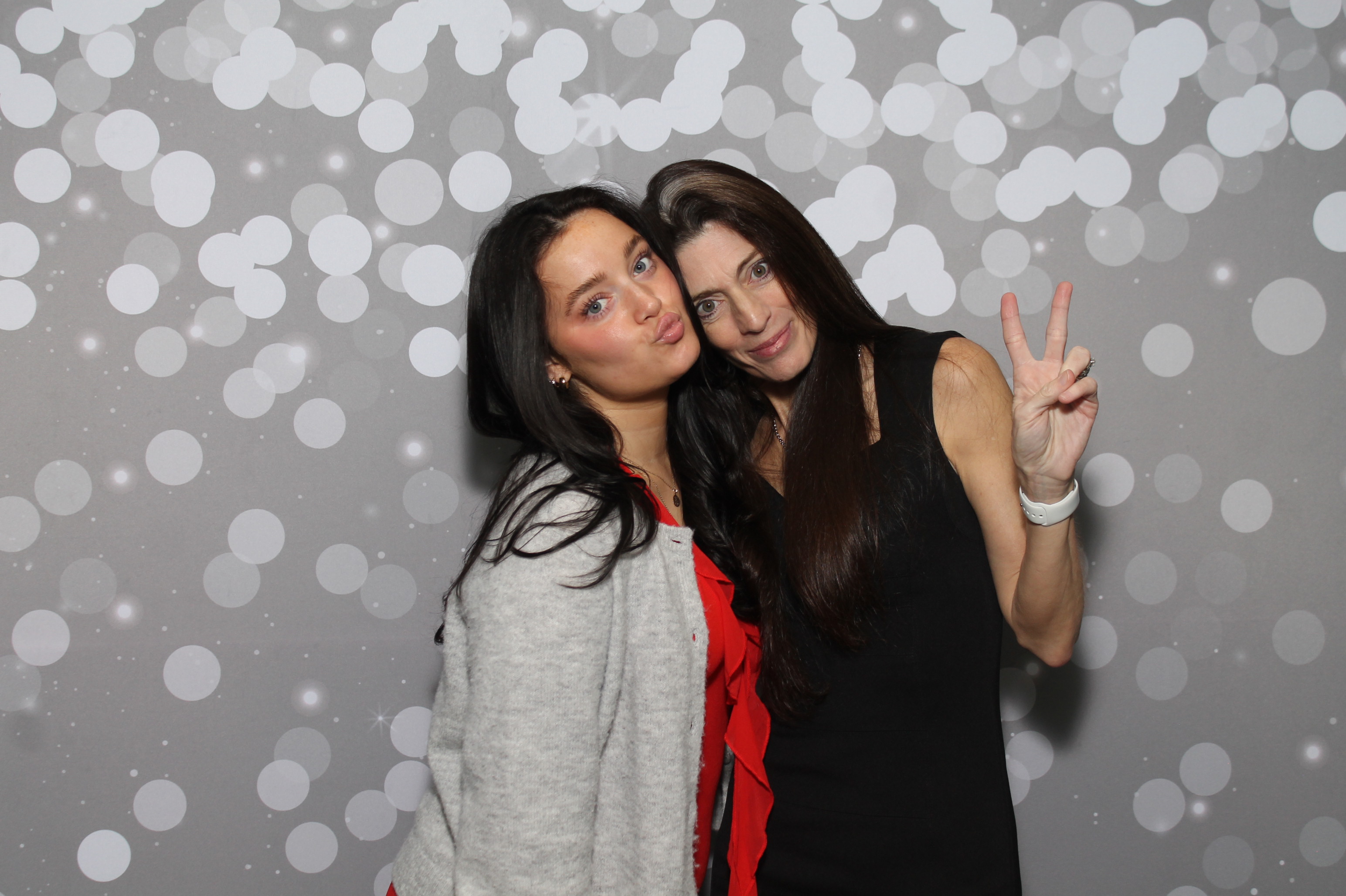 Red Dress Gala | View more photos from the event at gallery.photoboothcincy.com/u/PhotoBoothCincy/Red-Dress-Gala-1