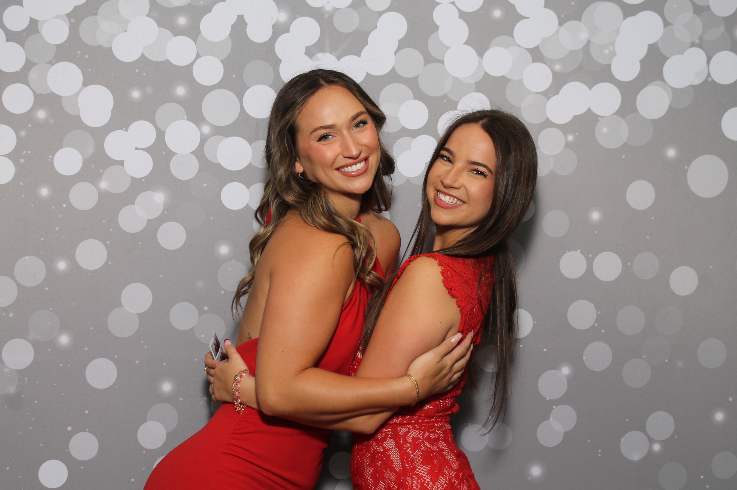 Red Dress Gala | View more photos from the event at gallery.photoboothcincy.com/u/PhotoBoothCincy/Red-Dress-Gala-1
