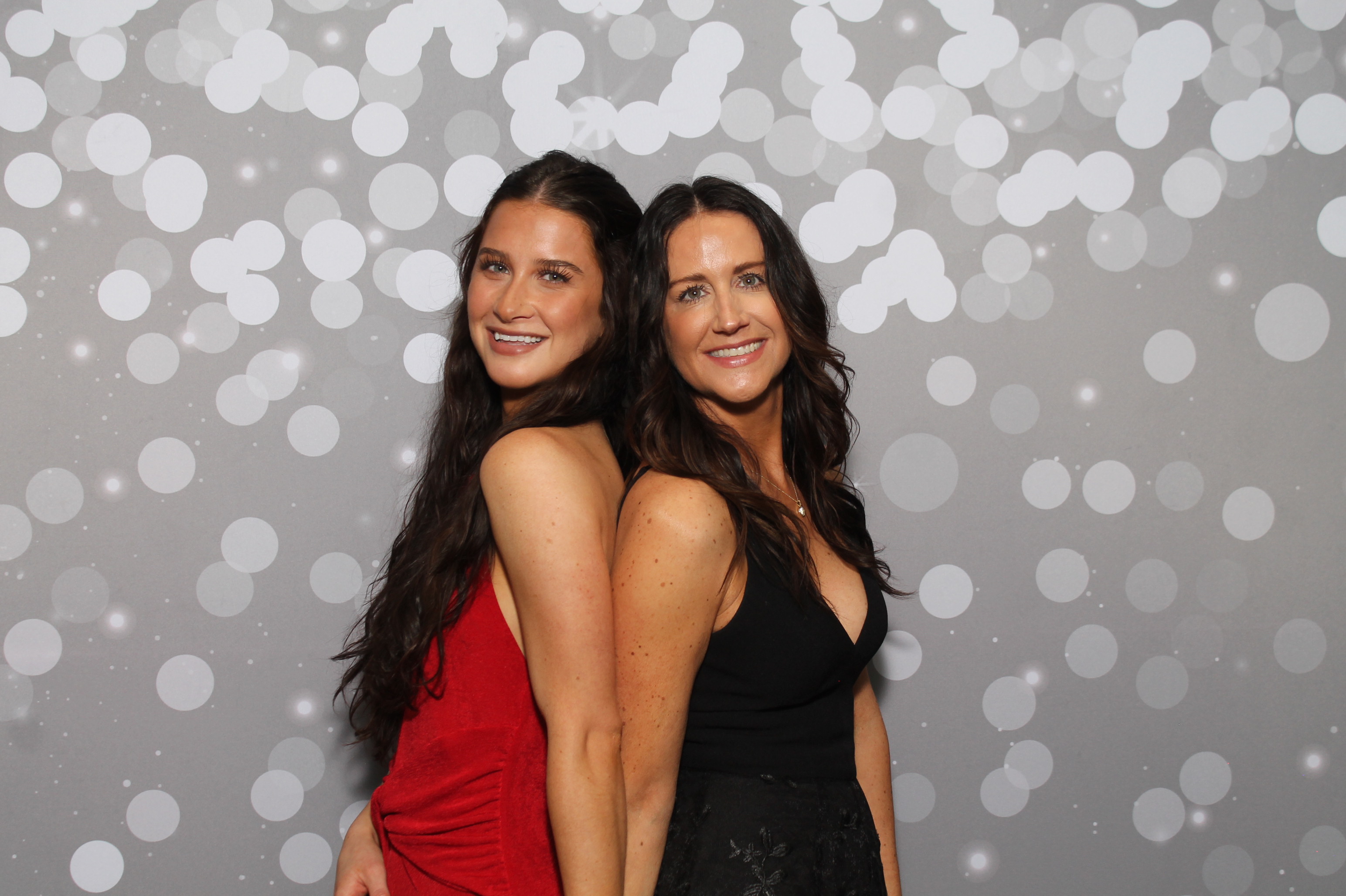 Red Dress Gala | View more photos from the event at gallery.photoboothcincy.com/u/PhotoBoothCincy/Red-Dress-Gala-1