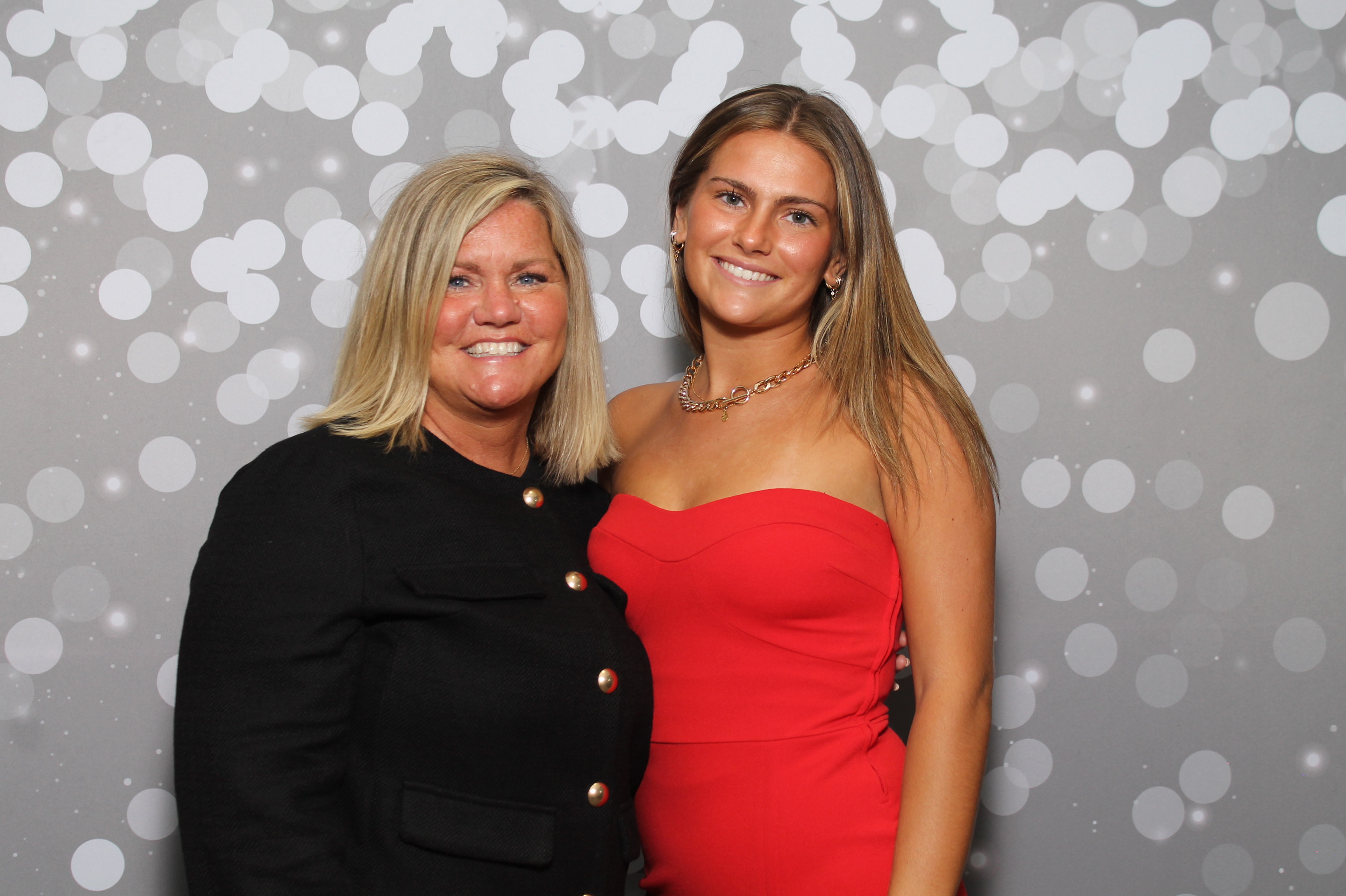 Red Dress Gala | View more photos from the event at gallery.photoboothcincy.com/u/PhotoBoothCincy/Red-Dress-Gala-1