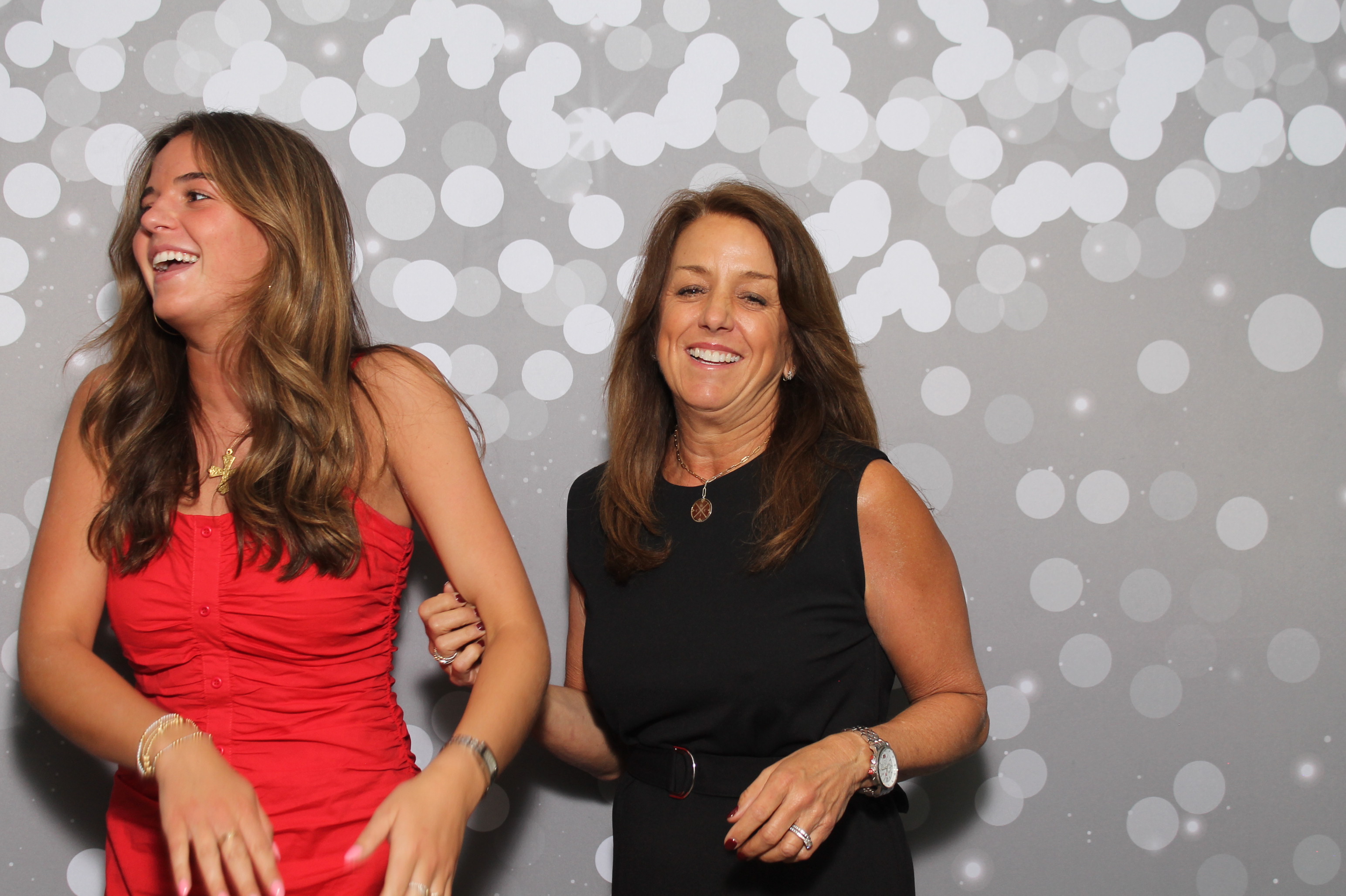 Red Dress Gala | View more photos from the event at gallery.photoboothcincy.com/u/PhotoBoothCincy/Red-Dress-Gala-1