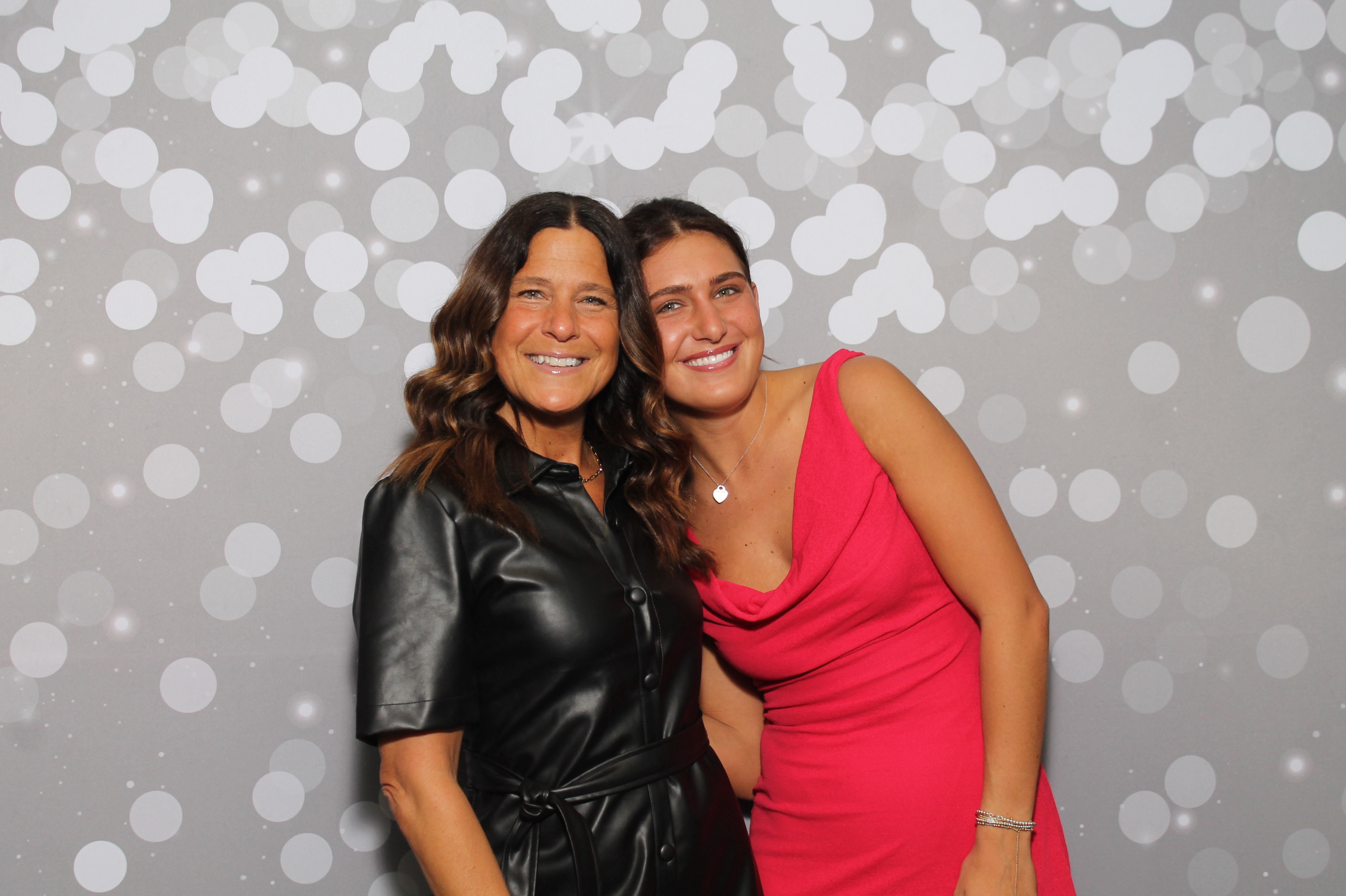 Red Dress Gala | View more photos from the event at gallery.photoboothcincy.com/u/PhotoBoothCincy/Red-Dress-Gala-1