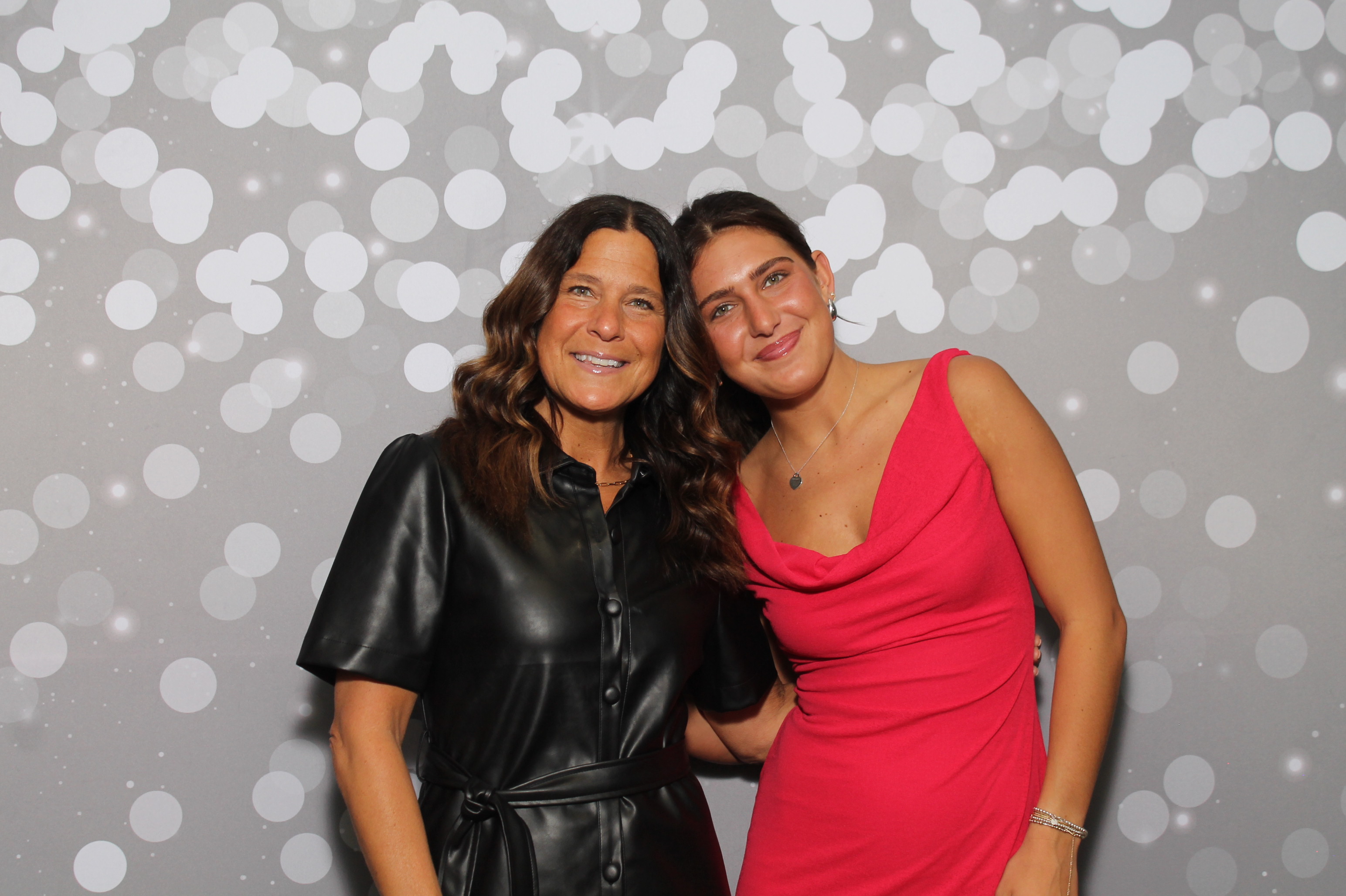 Red Dress Gala | View more photos from the event at gallery.photoboothcincy.com/u/PhotoBoothCincy/Red-Dress-Gala-1