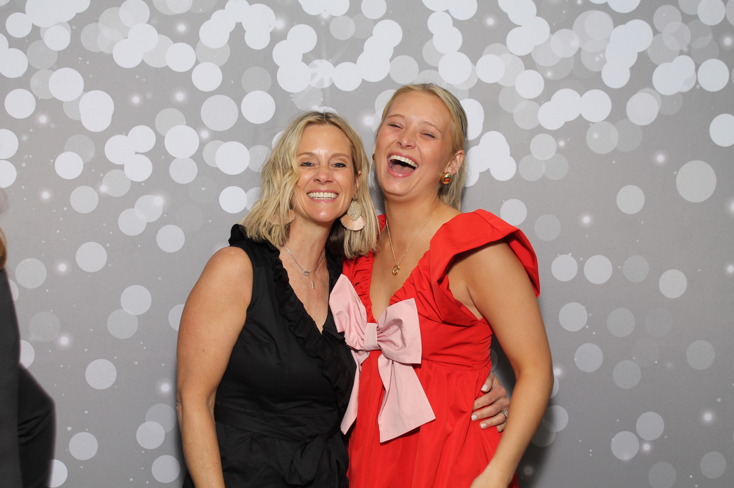 Red Dress Gala | View more photos from the event at gallery.photoboothcincy.com/u/PhotoBoothCincy/Red-Dress-Gala-1