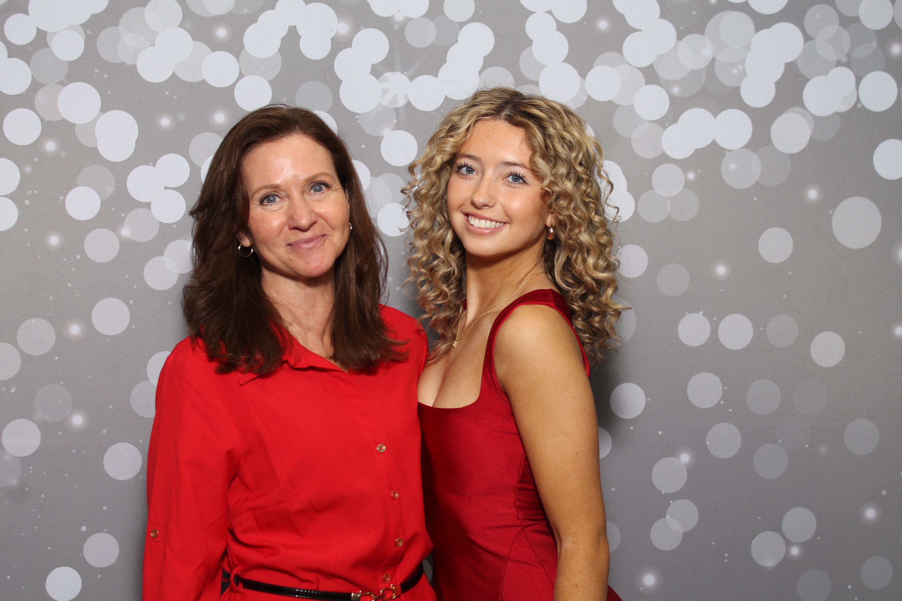 Red Dress Gala | View more photos from the event at gallery.photoboothcincy.com/u/PhotoBoothCincy/Red-Dress-Gala-1