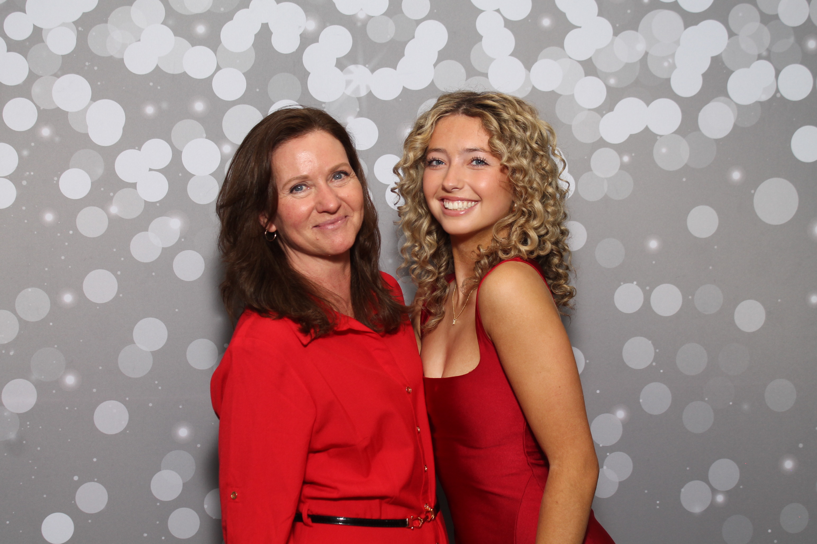 Red Dress Gala | View more photos from the event at gallery.photoboothcincy.com/u/PhotoBoothCincy/Red-Dress-Gala-1