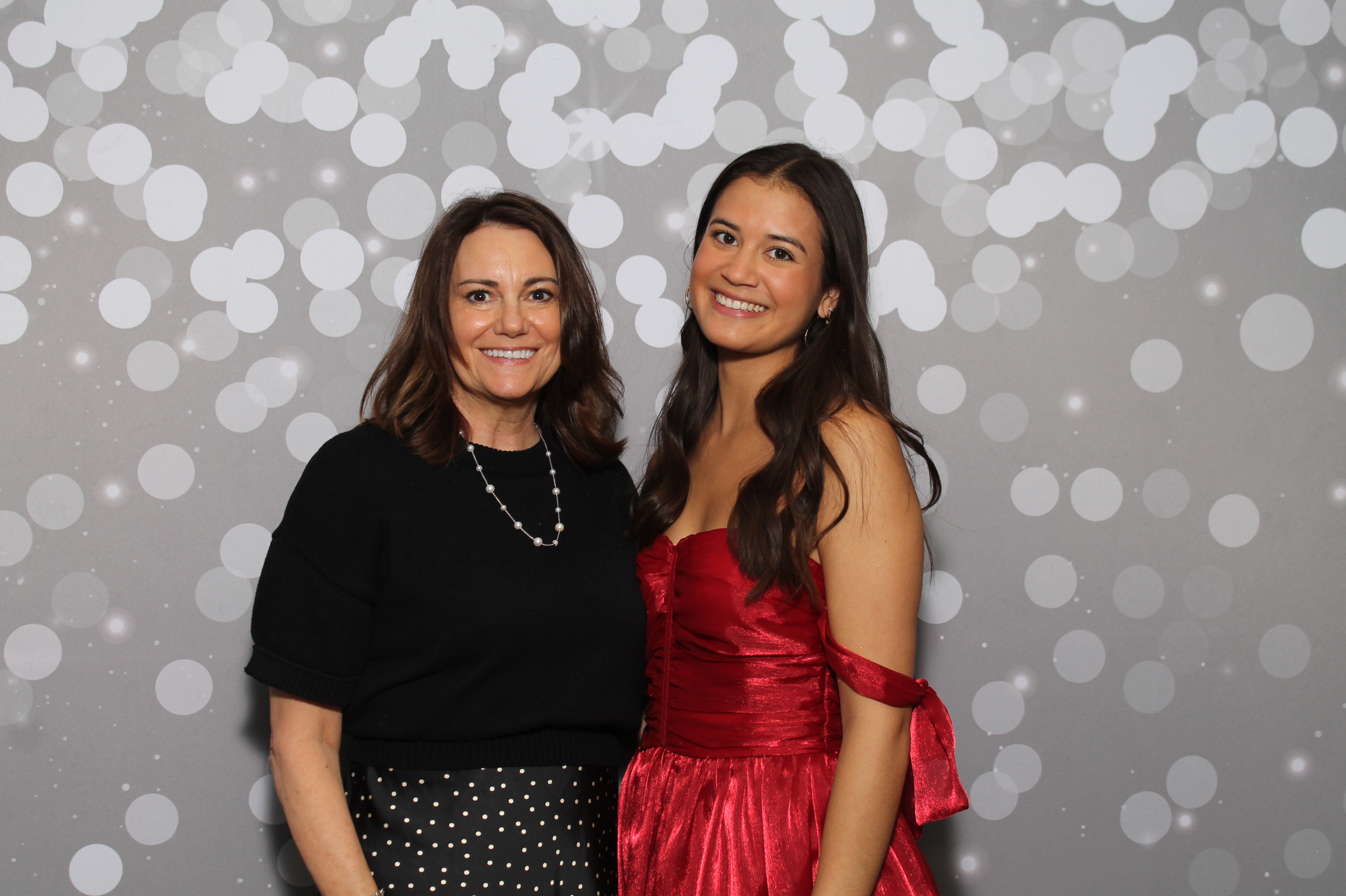 Red Dress Gala | View more photos from the event at gallery.photoboothcincy.com/u/PhotoBoothCincy/Red-Dress-Gala-1