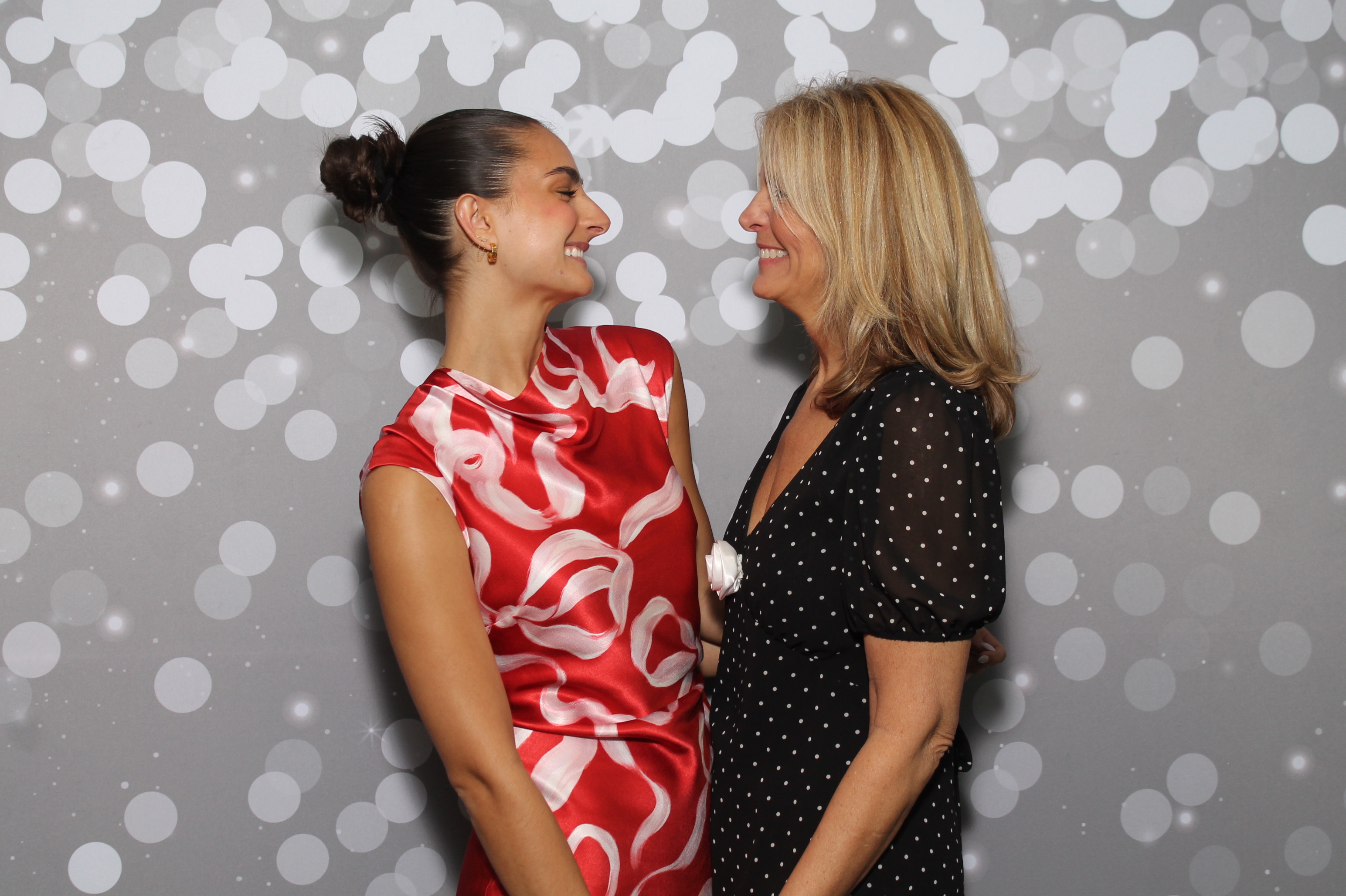 Red Dress Gala | View more photos from the event at gallery.photoboothcincy.com/u/PhotoBoothCincy/Red-Dress-Gala-1